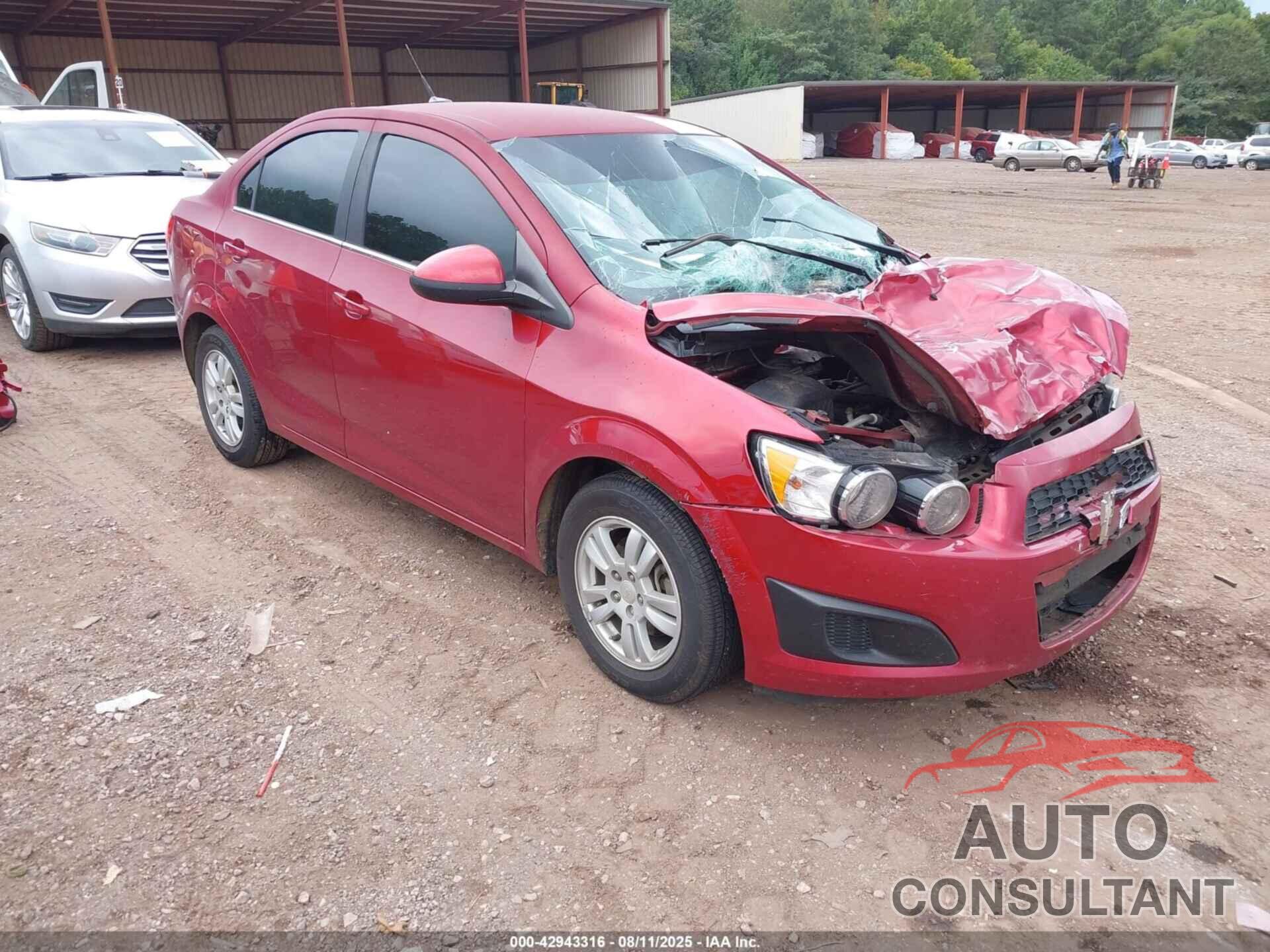 CHEVROLET SONIC 2013 - 1G1JC5SH4D4174172