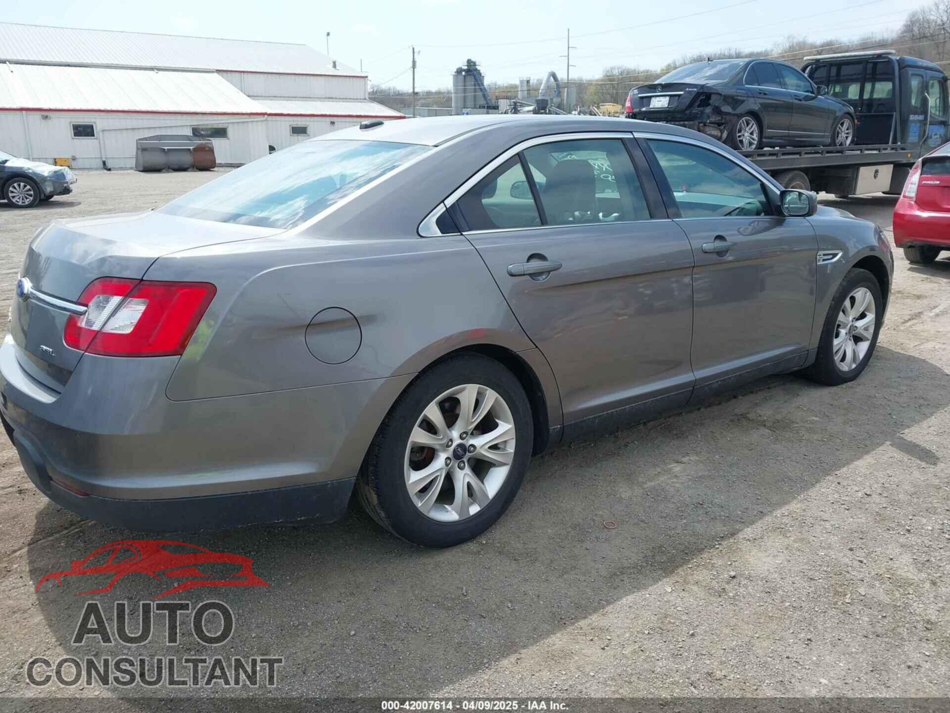 FORD TAURUS 2012 - 1FAHP2EWXCG138038