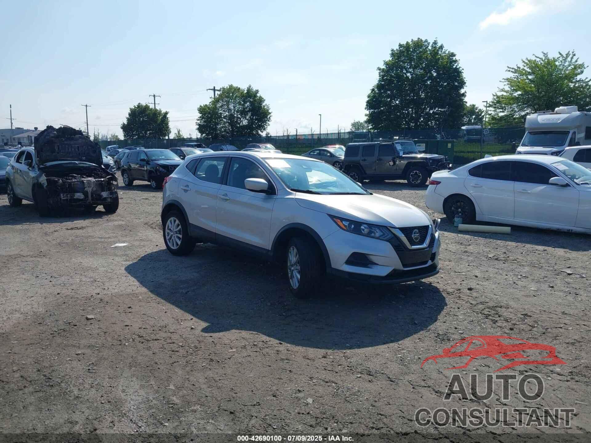 NISSAN ROGUE SPORT 2021 - JN1BJ1AW3MW423871