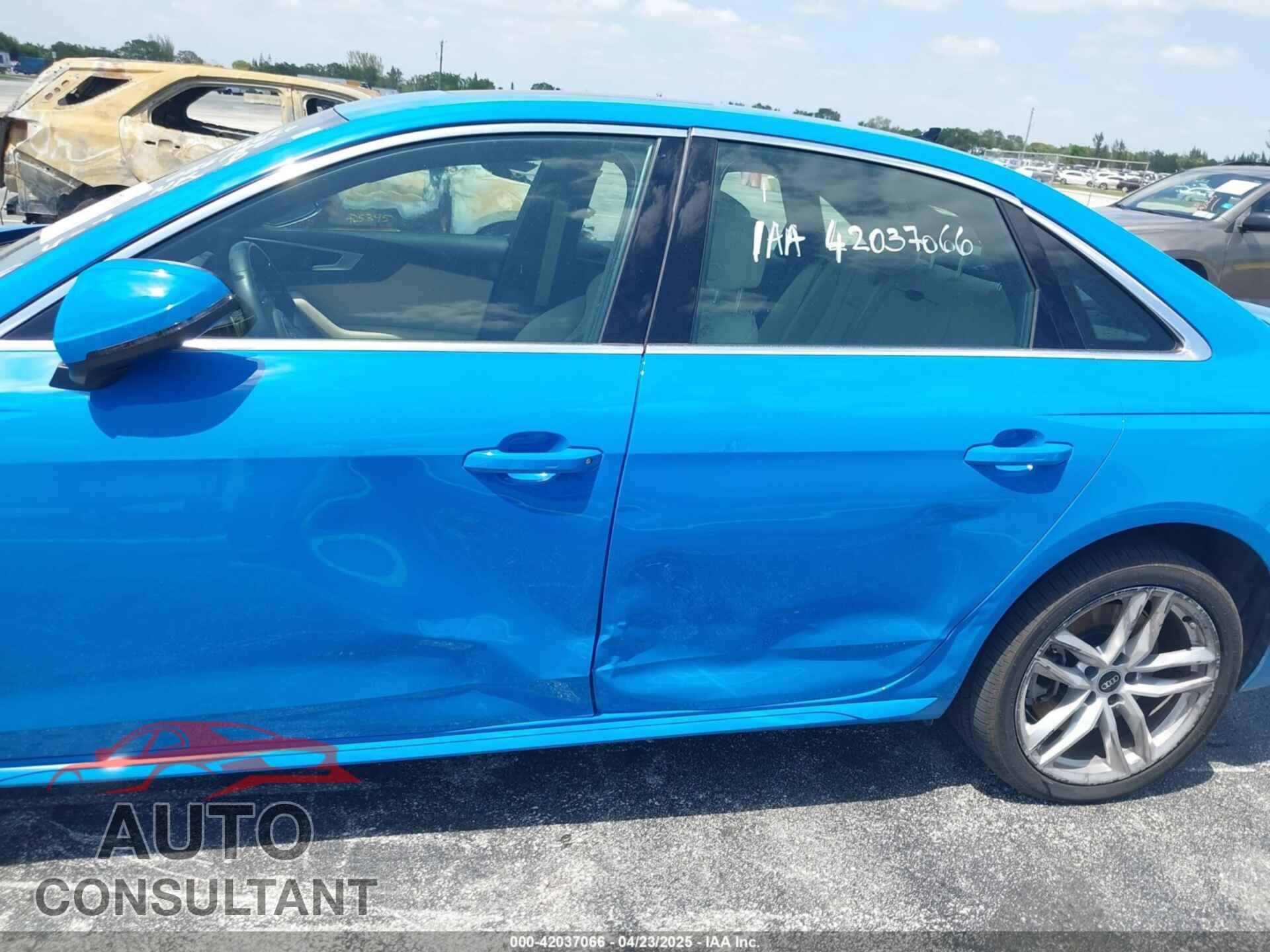 AUDI A4 2021 - WAUDAAF40MA086180