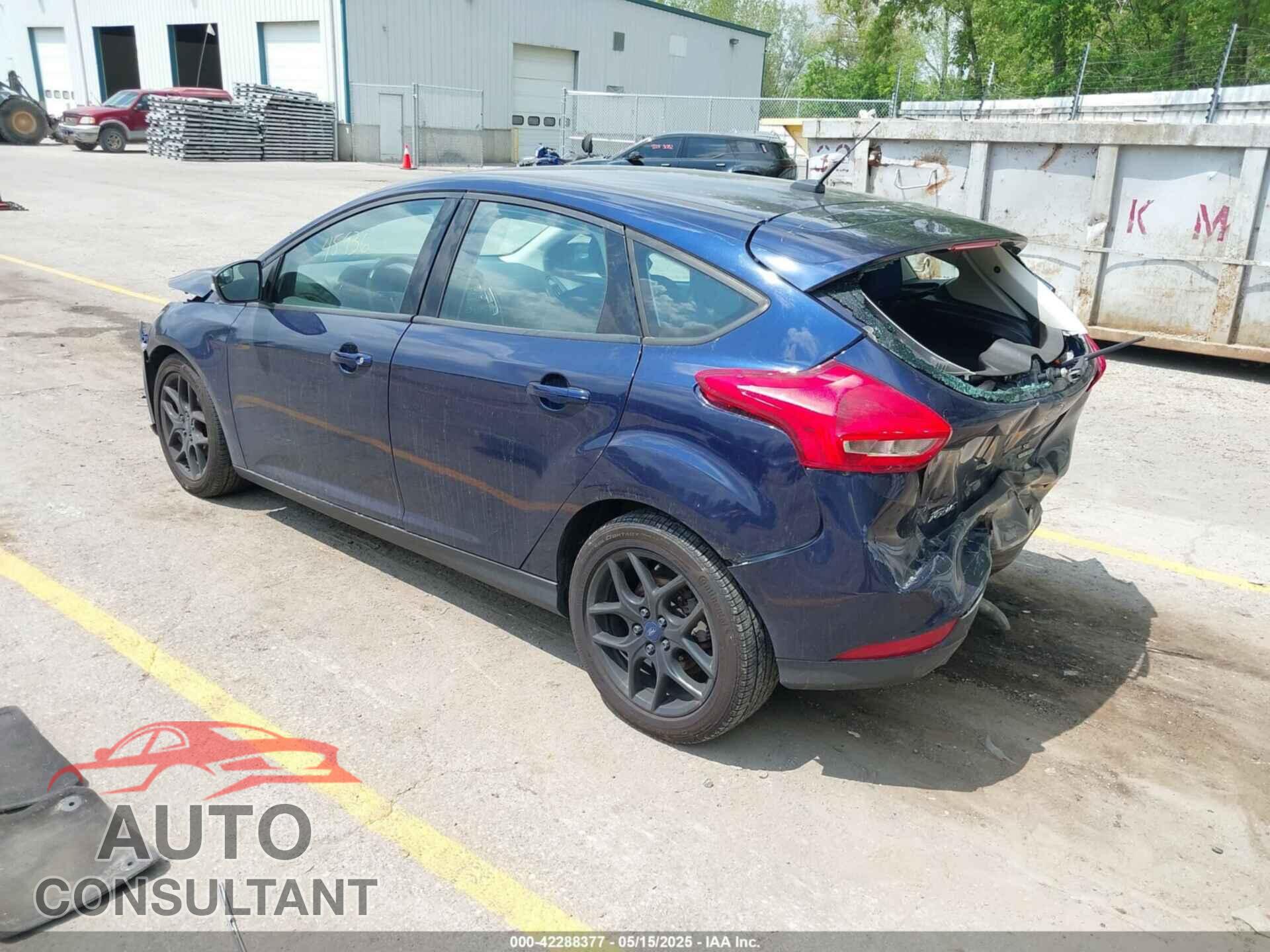 FORD FOCUS 2016 - 1FADP3K2XGL345936