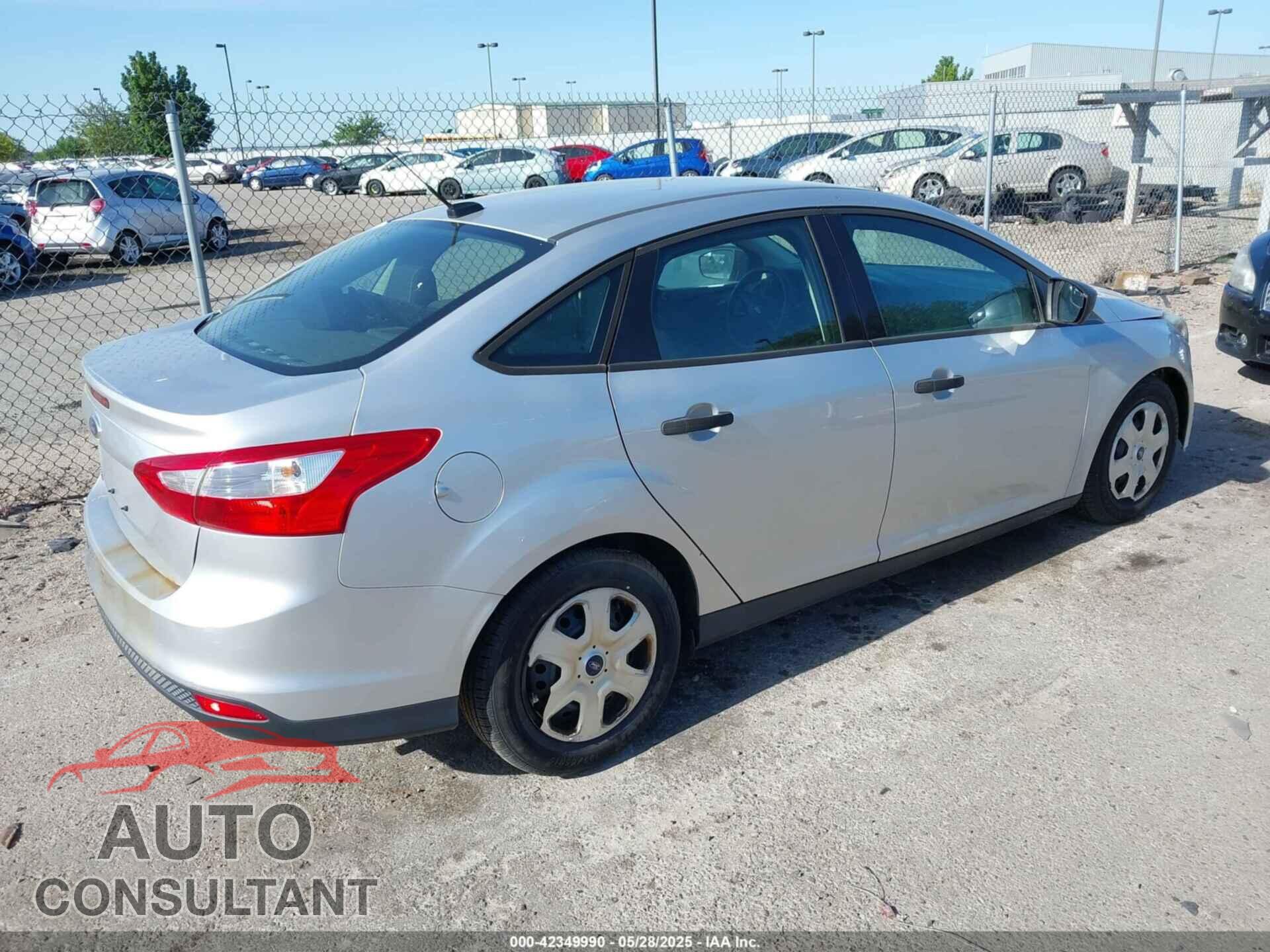 FORD FOCUS 2012 - 1FAHP3E23CL255907