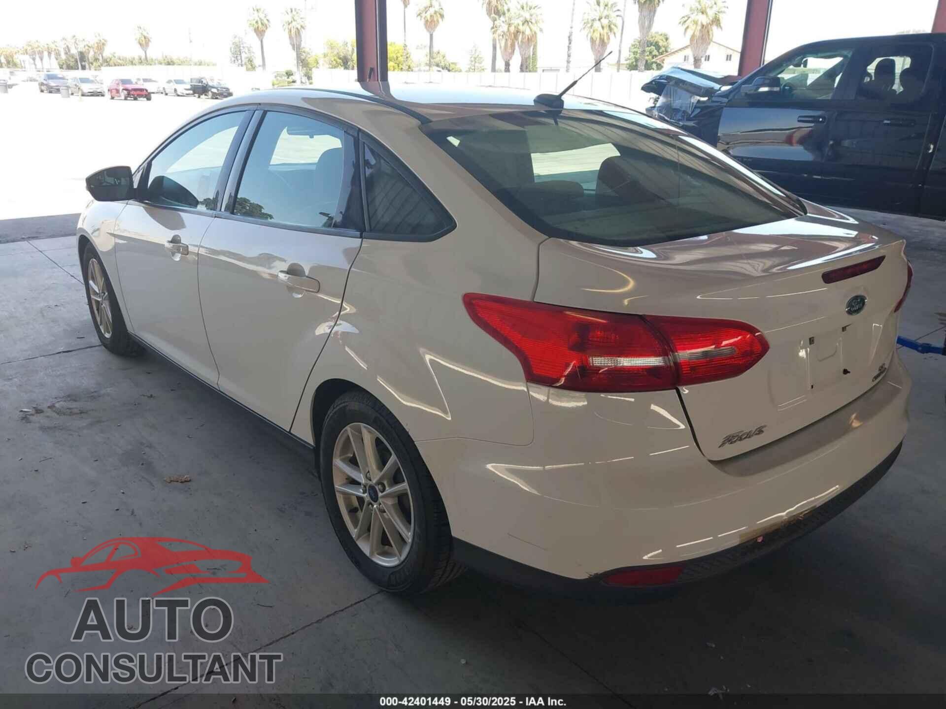 FORD FOCUS 2016 - 1FADP3F23GL272046