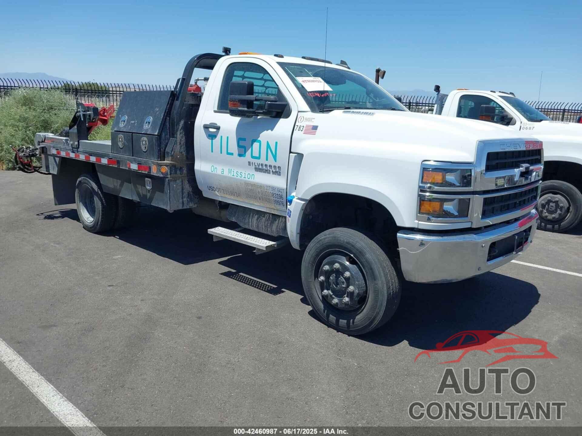 CHEVROLET SILVERADO MD 2023 - 1HTKJPVM8PH125630