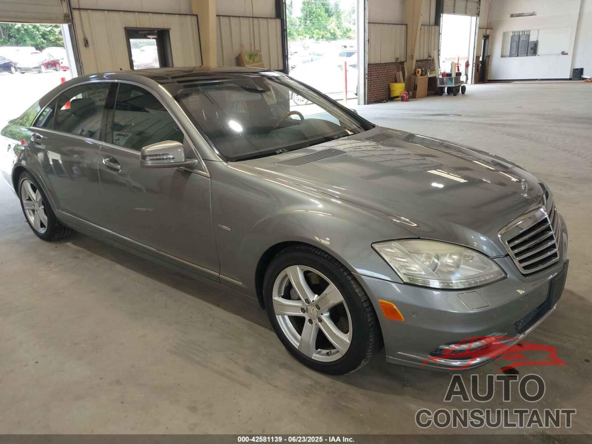 MERCEDES-BENZ S 550 2012 - WDDNG9EB7CA422514