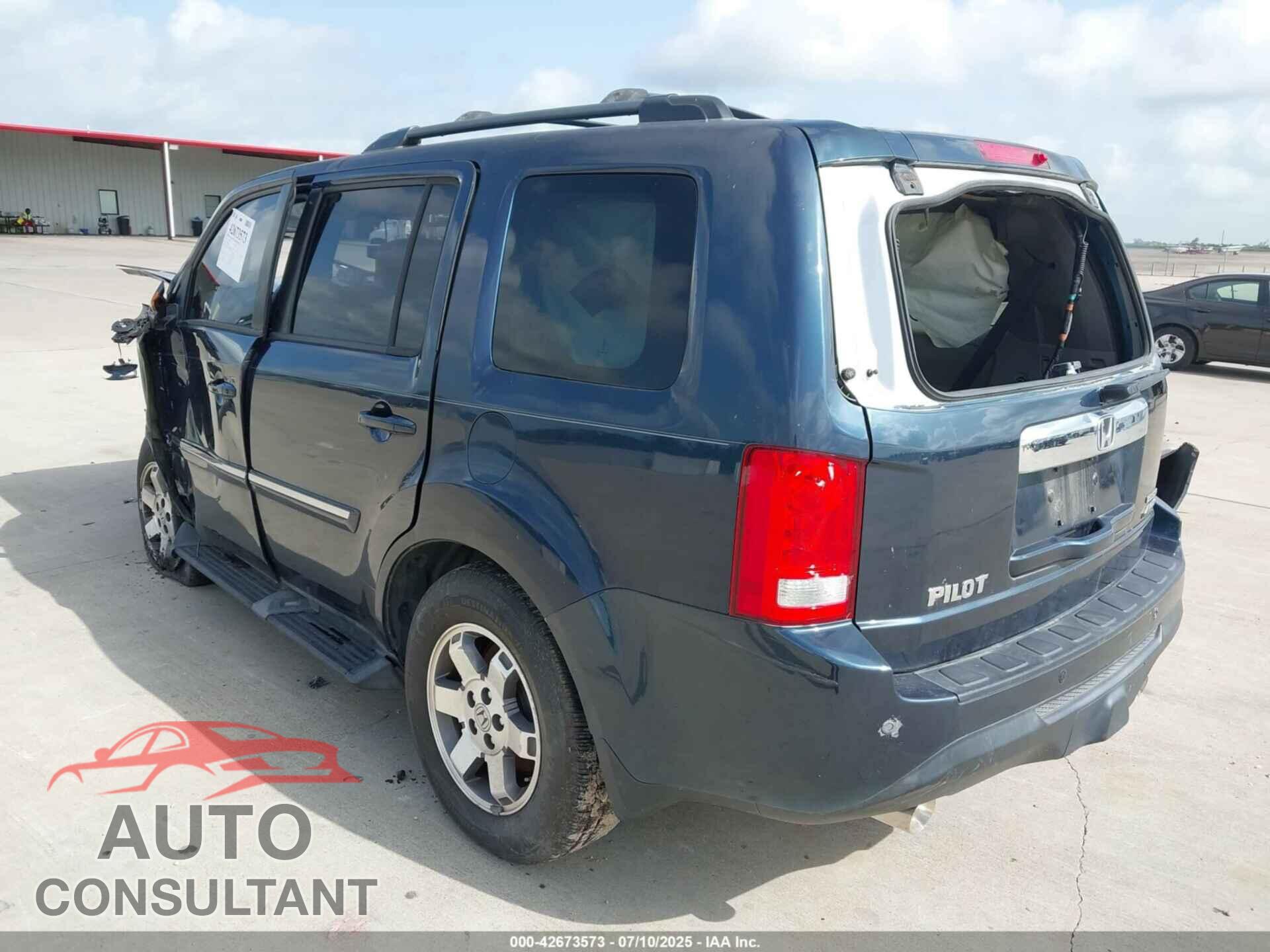 HONDA PILOT 2011 - 5FNYF4H96BB067461