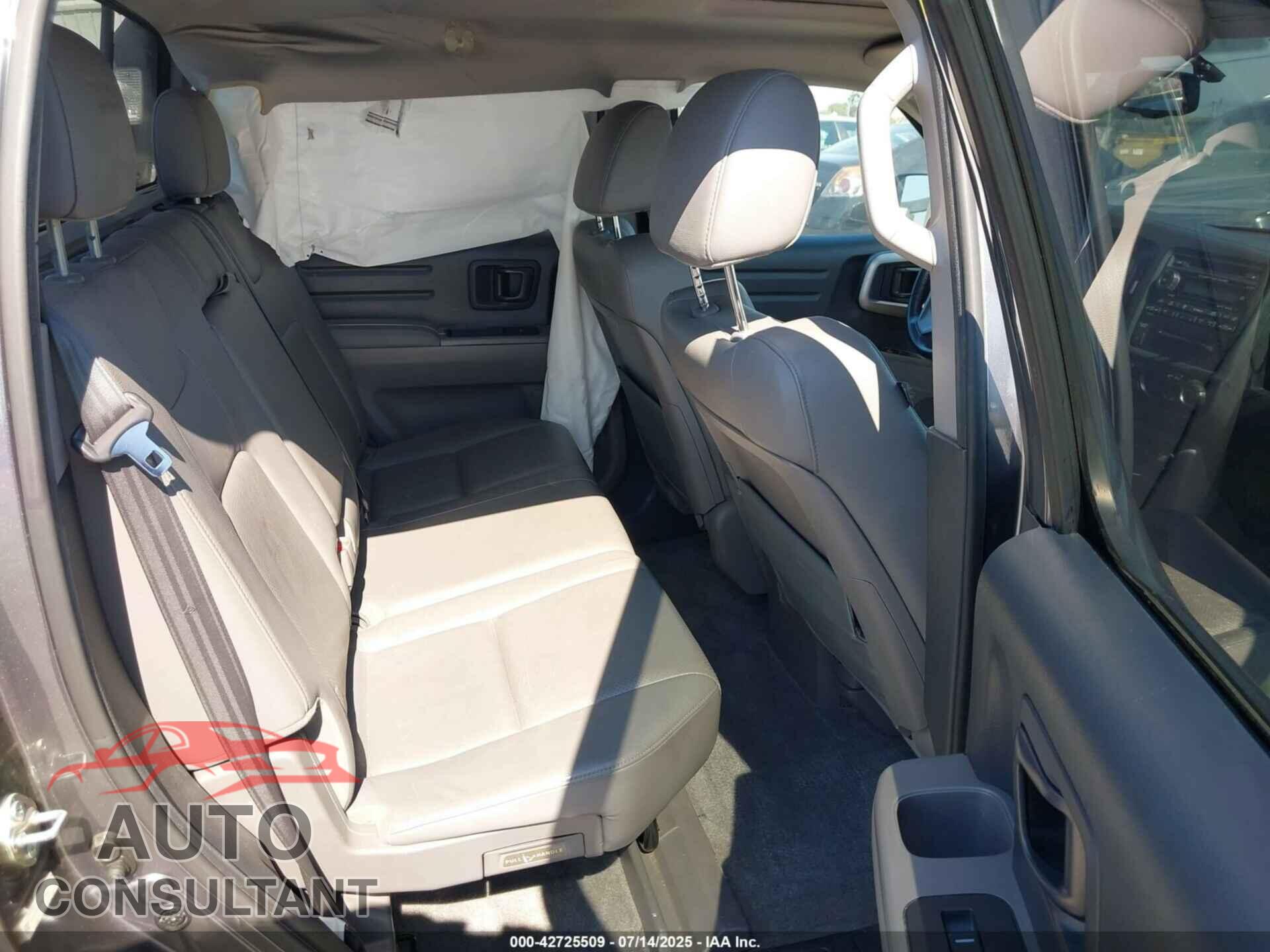 HONDA RIDGELINE 2014 - 5FPYK1F53EB001939