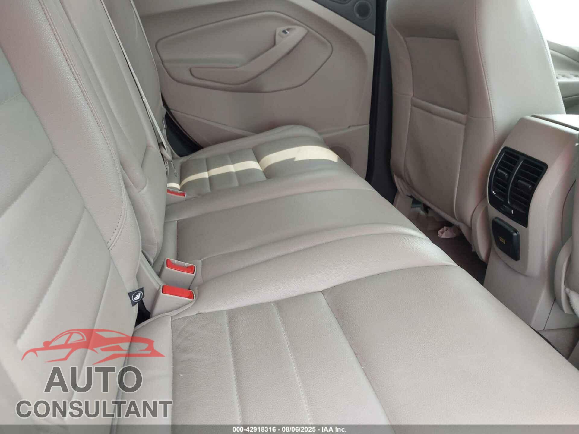 FORD ESCAPE 2014 - 1FMCU9J99EUA96399