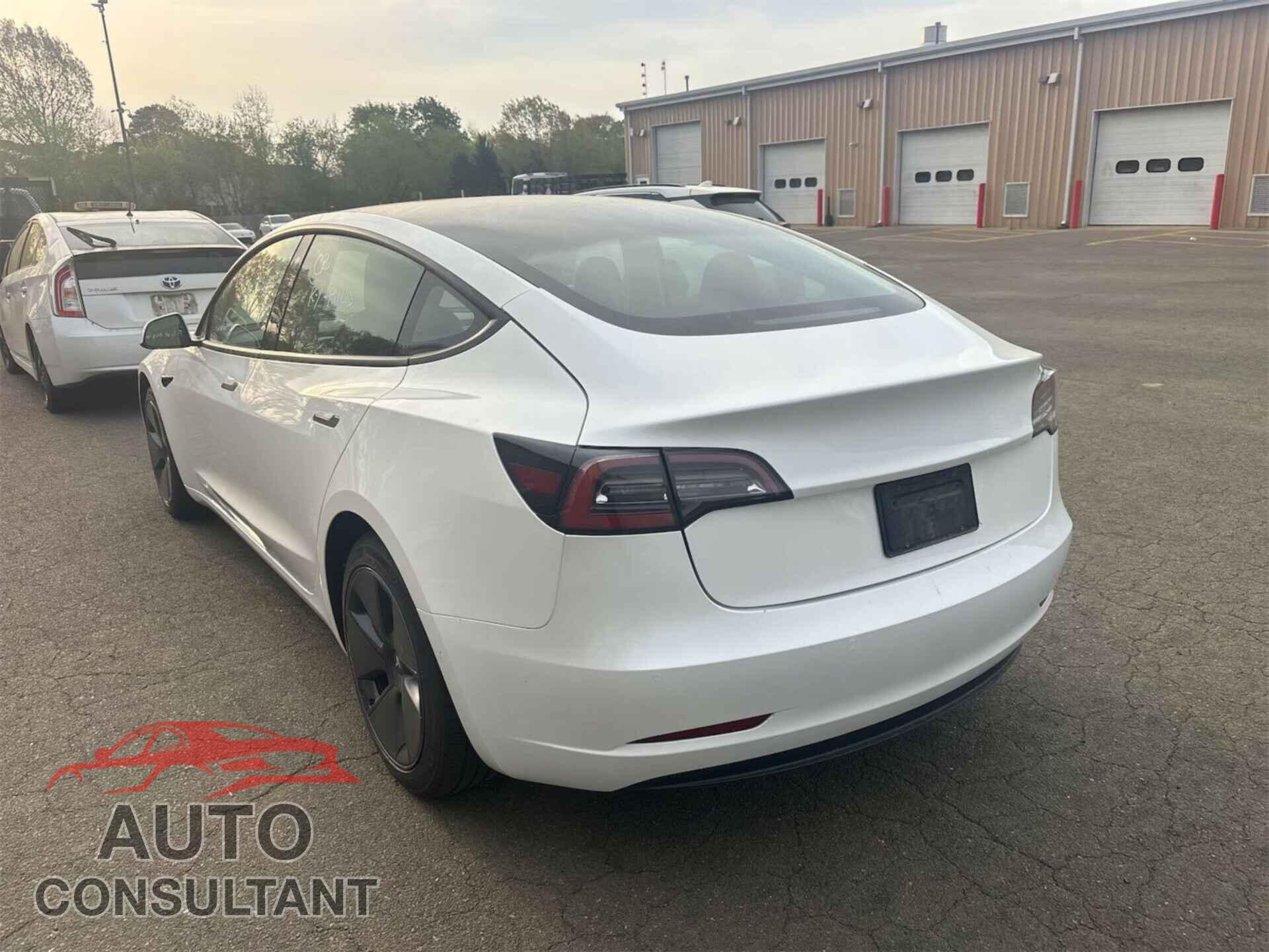 TESLA MODEL 3 2021 - 5YJ3E1EB0MF961736