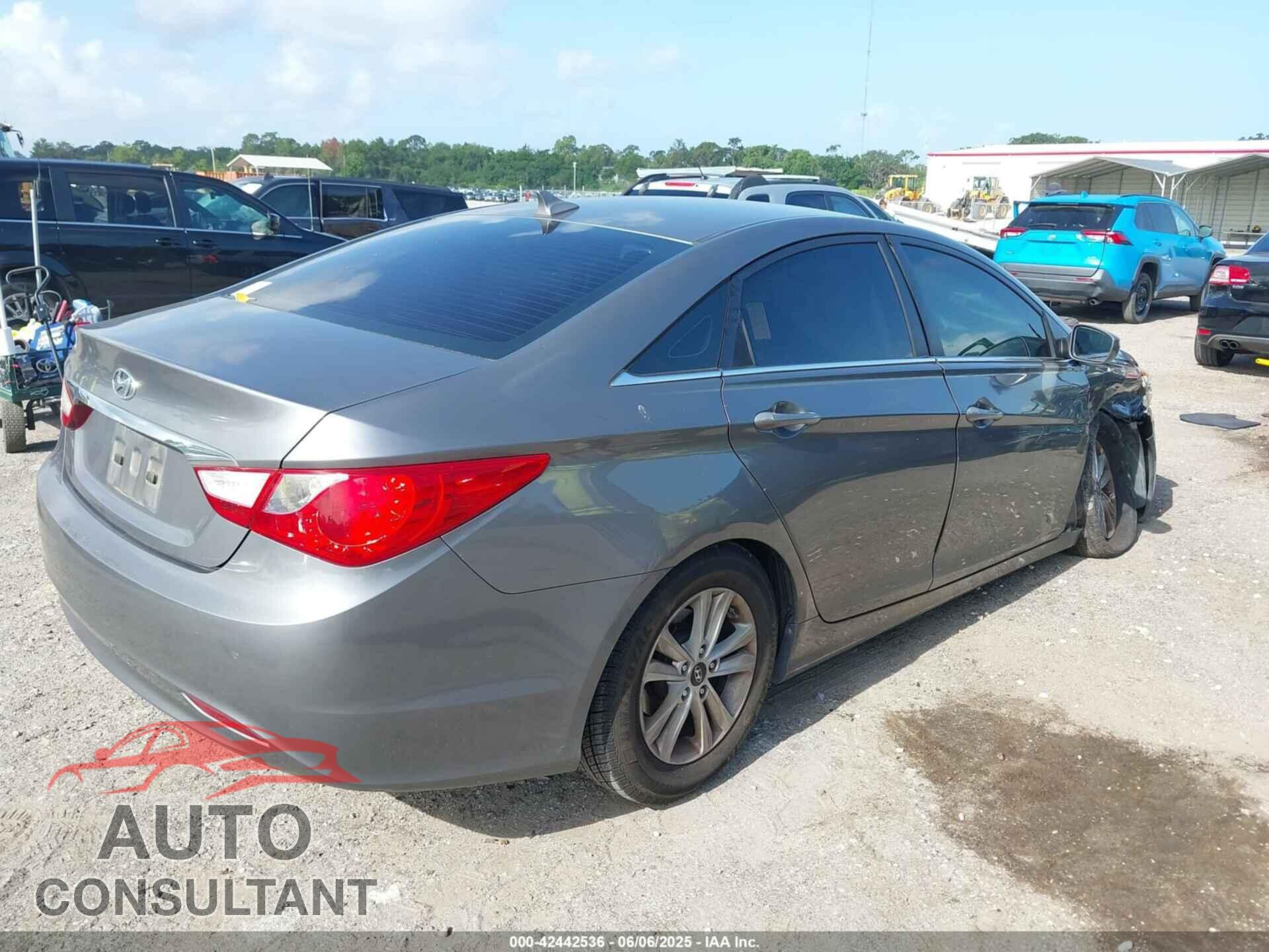 HYUNDAI SONATA 2011 - 5NPEB4AC2BH197842