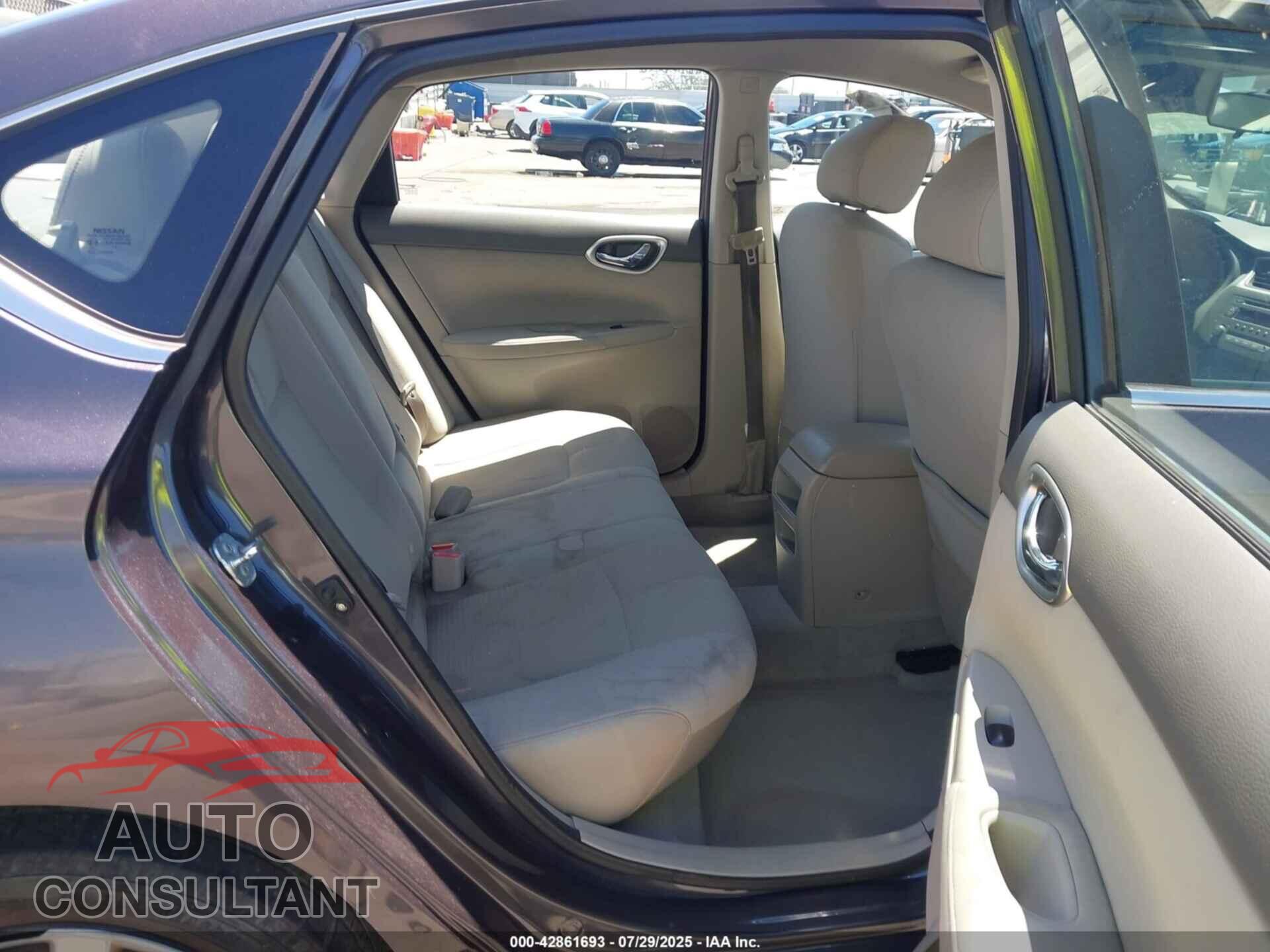 NISSAN SENTRA 2014 - 3N1AB7APXEL621052