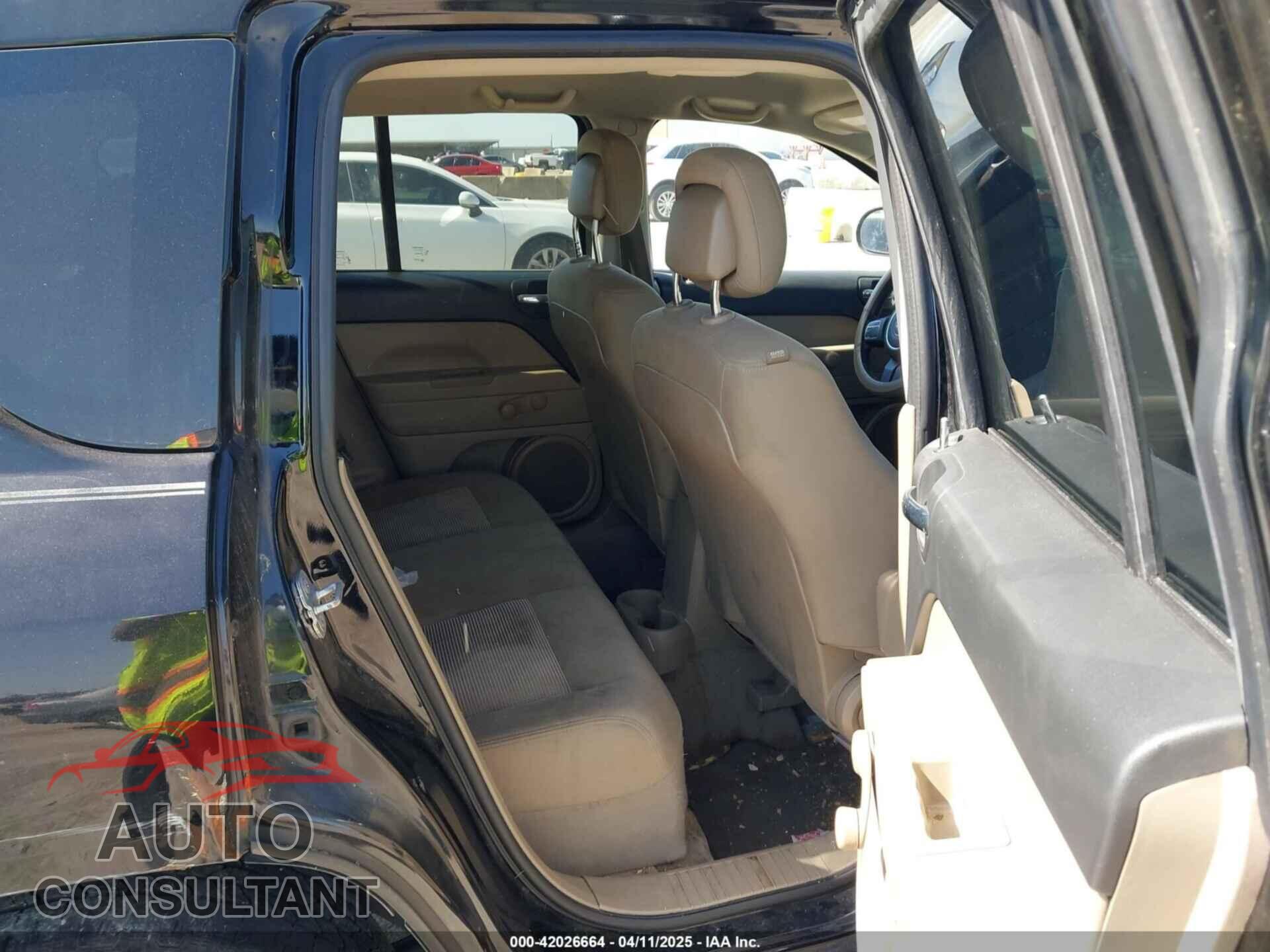 JEEP COMPASS 2014 - 1C4NJCBA6ED630812