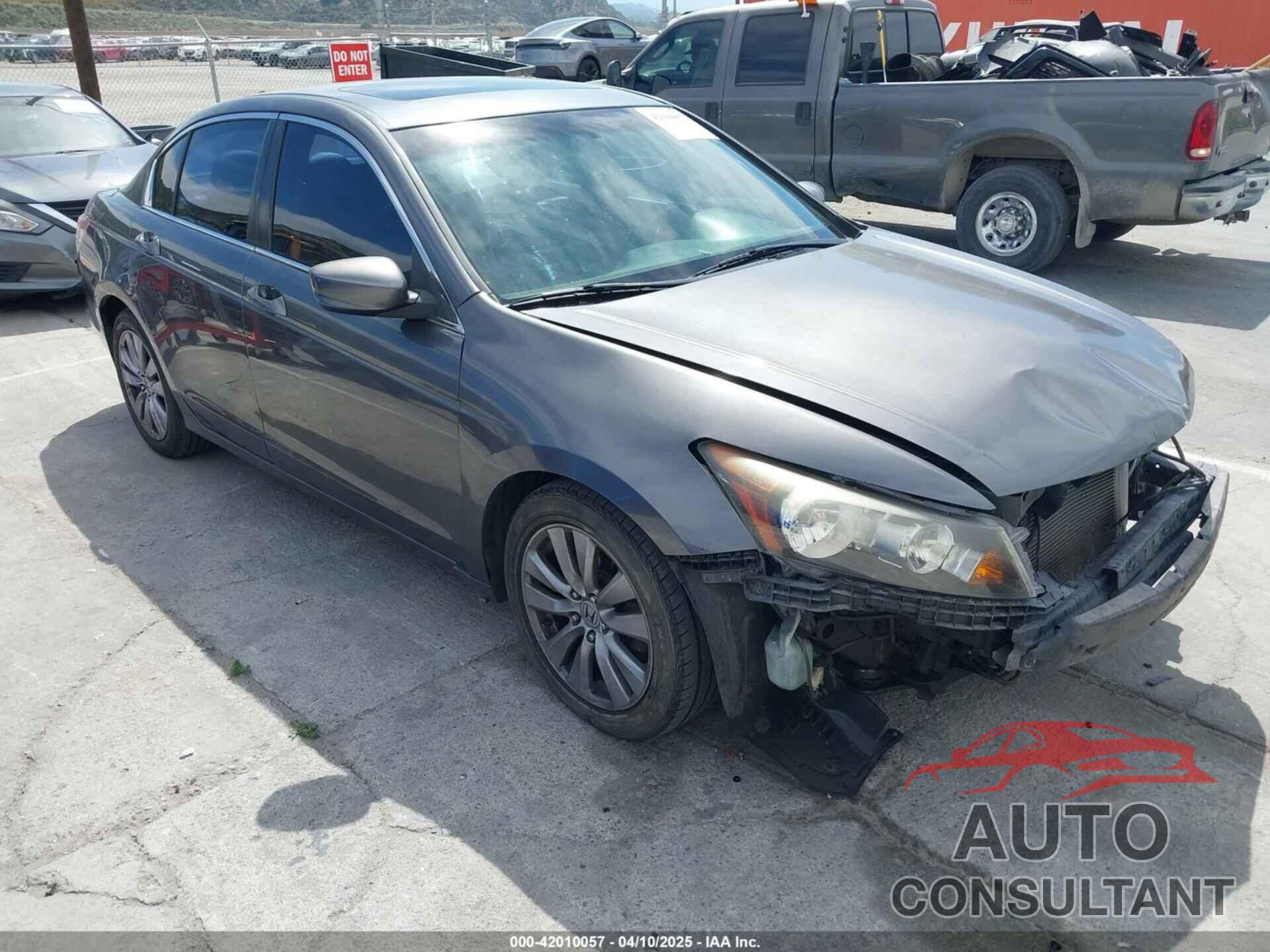 HONDA ACCORD 2011 - 1HGCP2F82BA119247