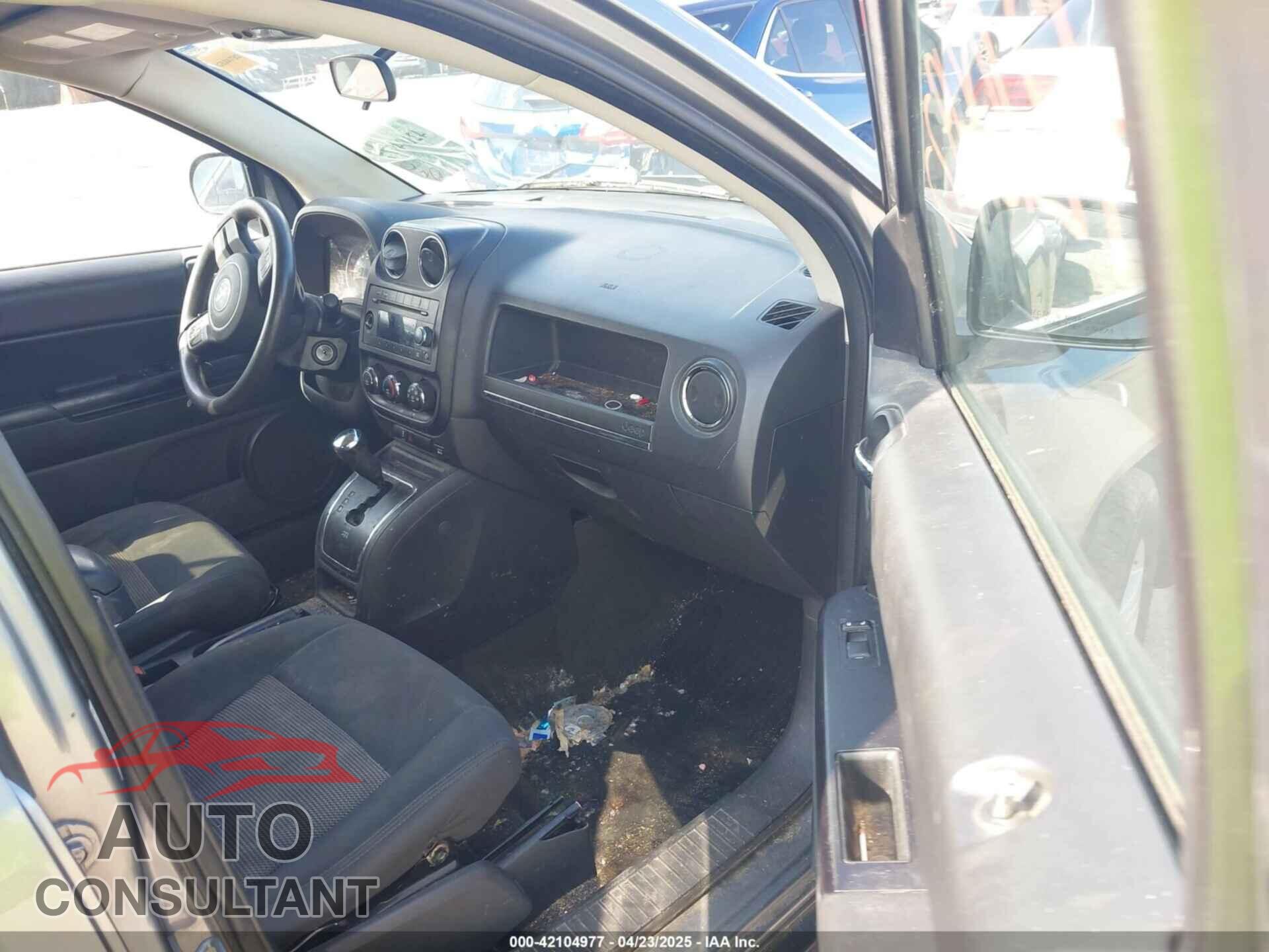 JEEP COMPASS 2013 - 1C4NJCBB2DD174668