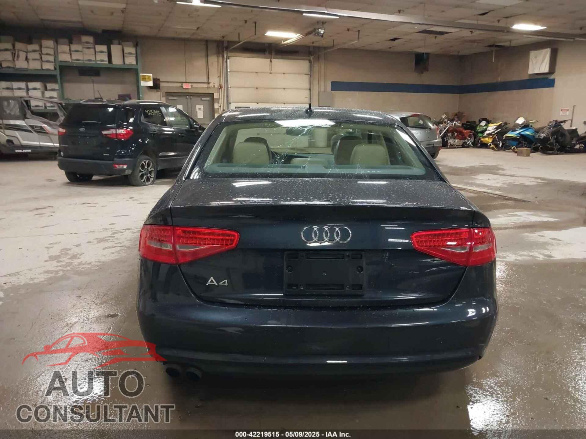 AUDI A4 2013 - WAUDFAFL7DN012126