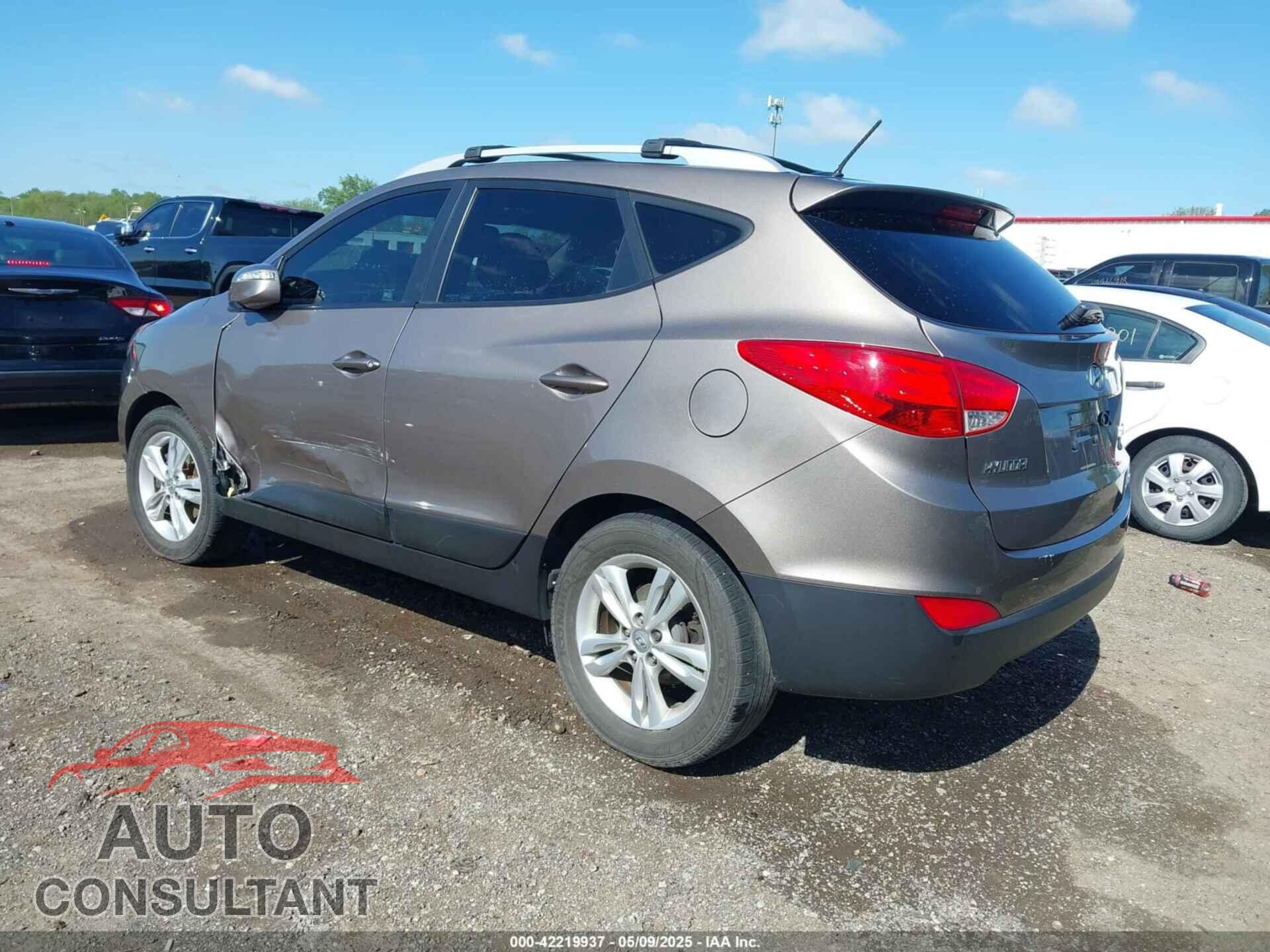 HYUNDAI TUCSON 2012 - KM8JUCAC9CU511105