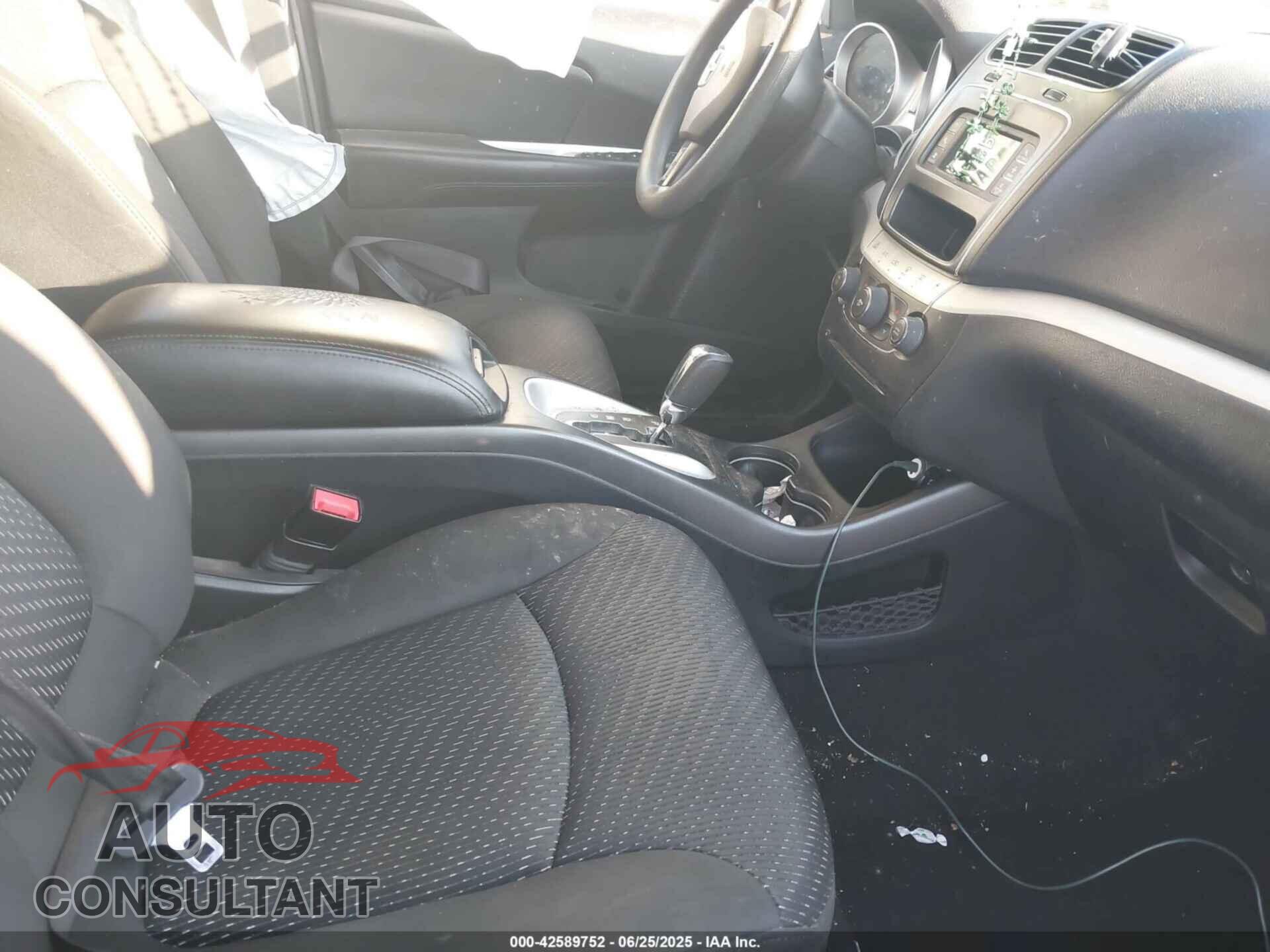 DODGE JOURNEY 2017 - 3C4PDCBG1HT588584