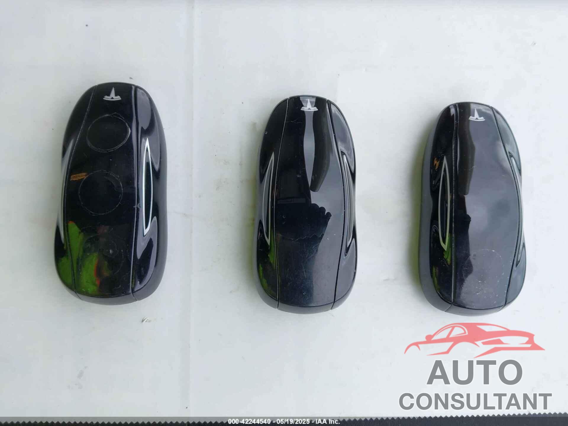 TESLA MODEL S 2013 - 5YJSA1CN7DFP26996