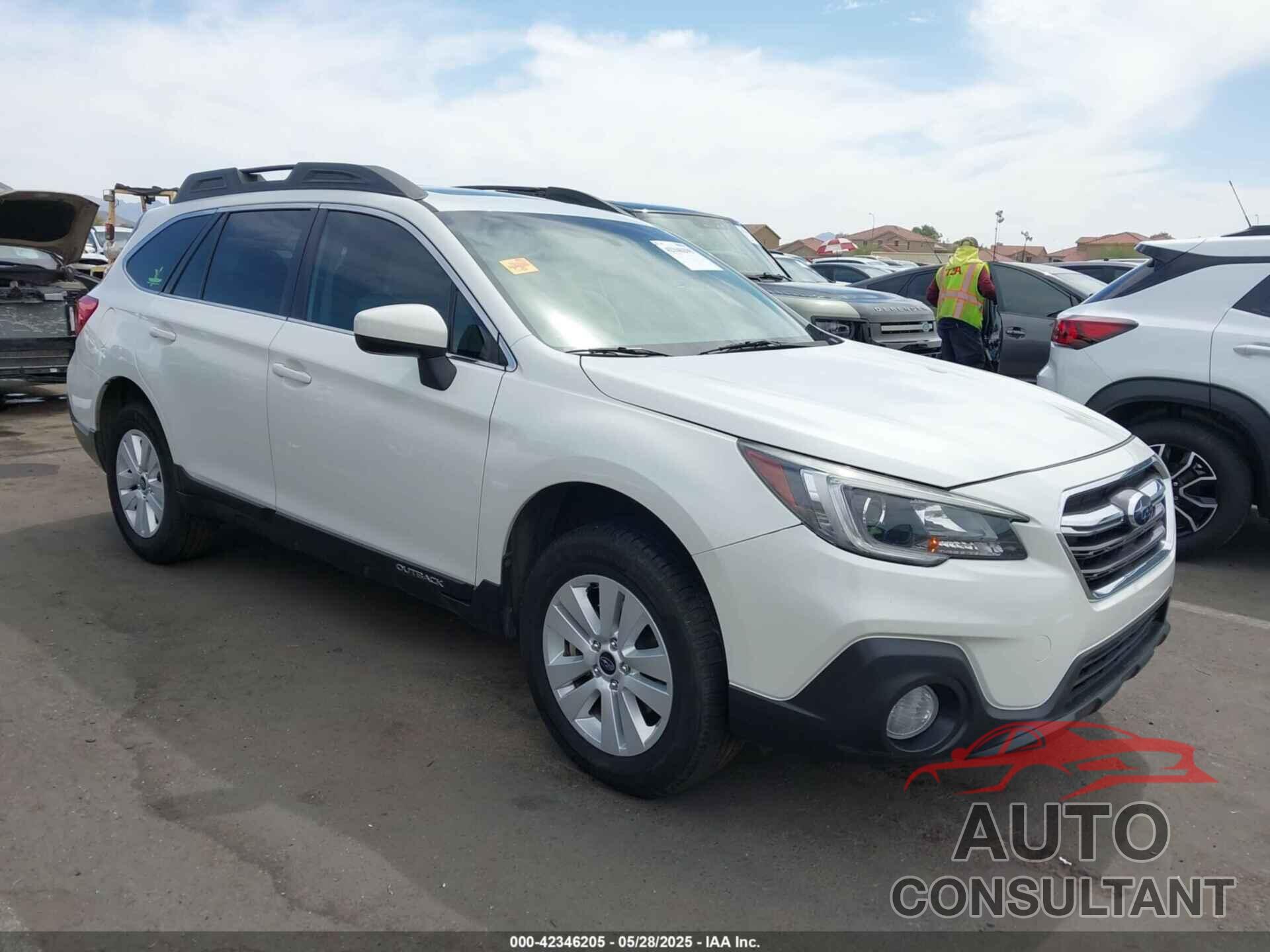 SUBARU OUTBACK 2018 - 4S4BSADC8J3263006