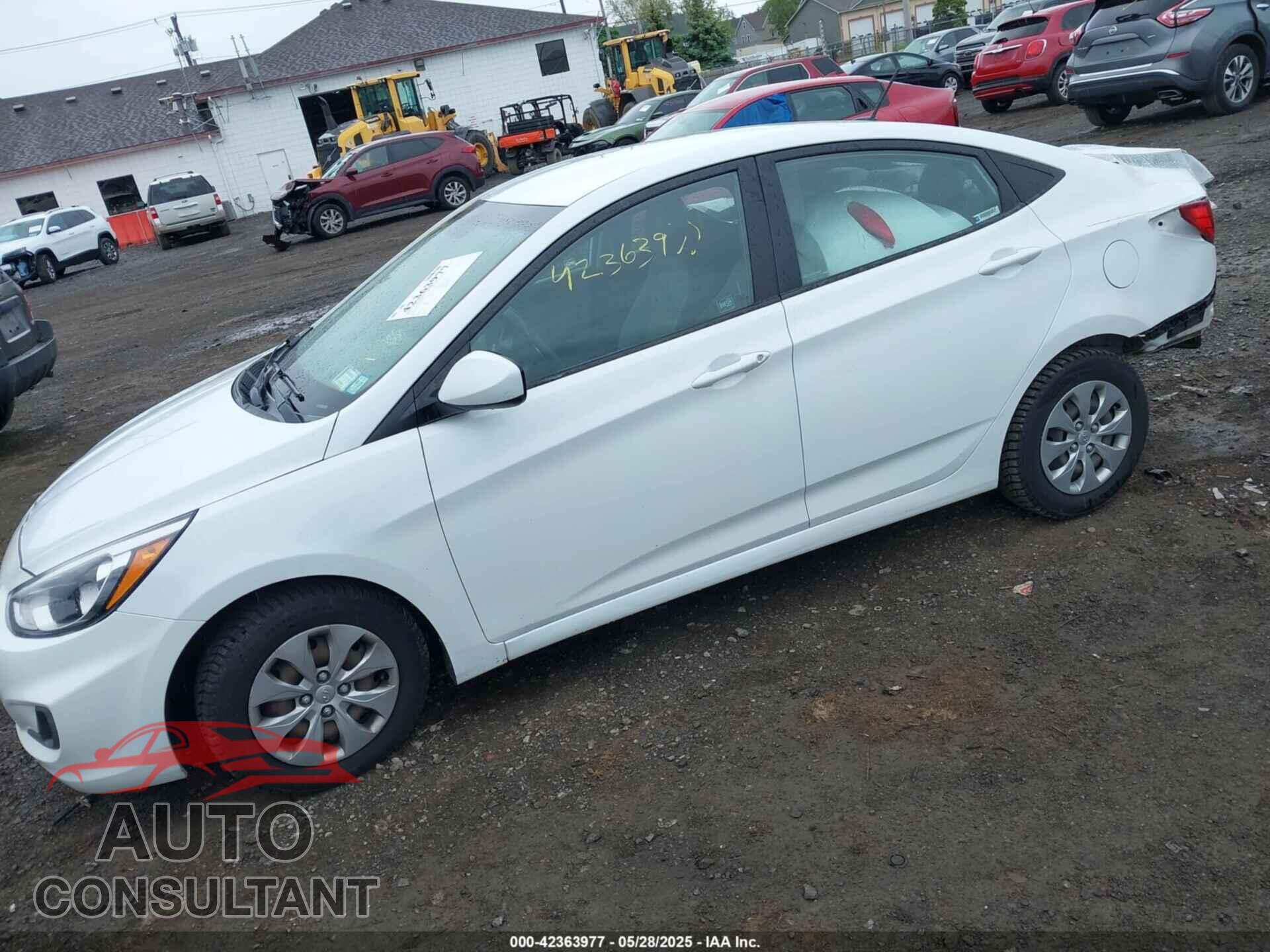 HYUNDAI ACCENT 2017 - KMHCT4AE5HU314572