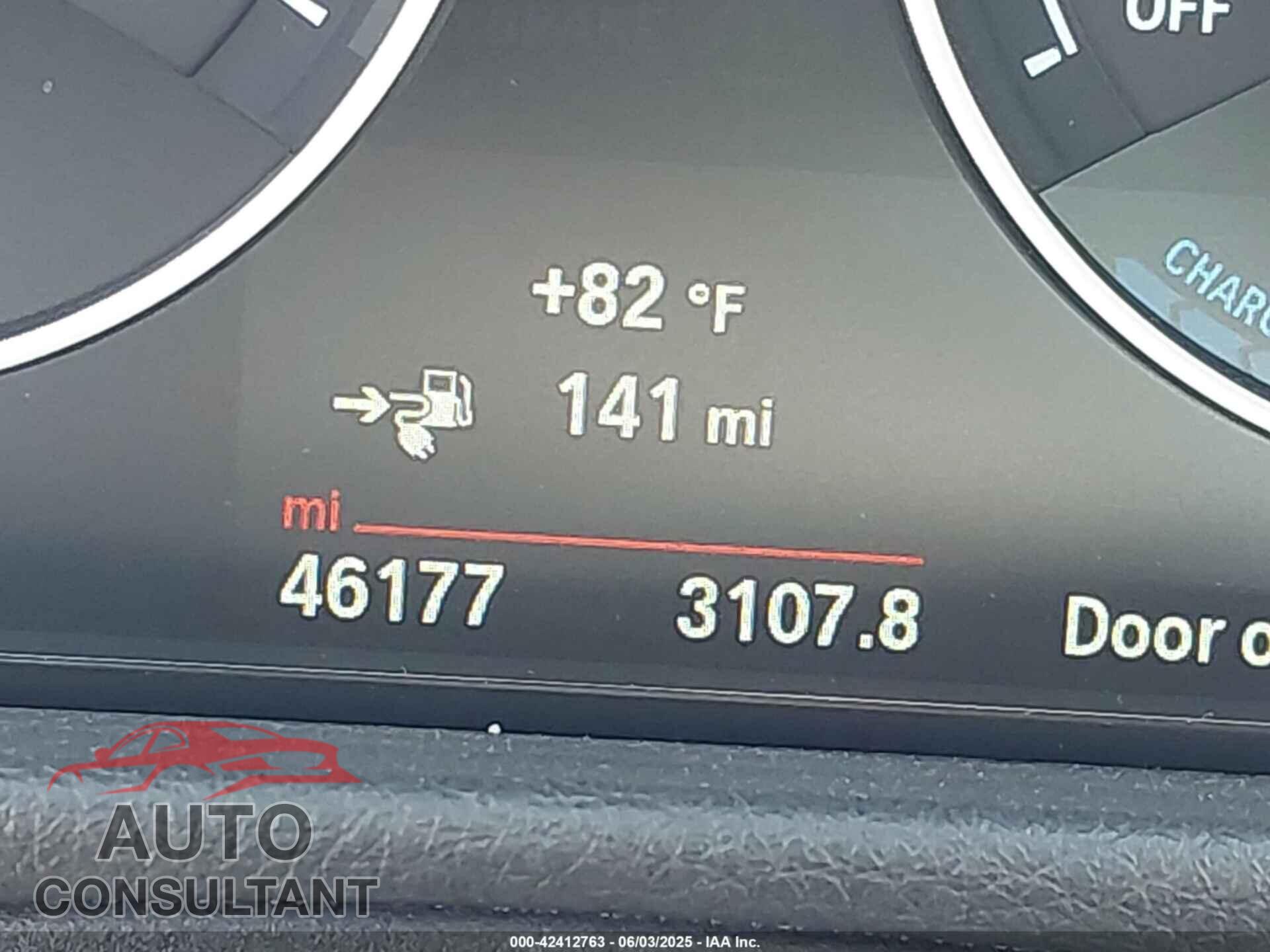 BMW 330E 2017 - WBA8E1C35HA159258