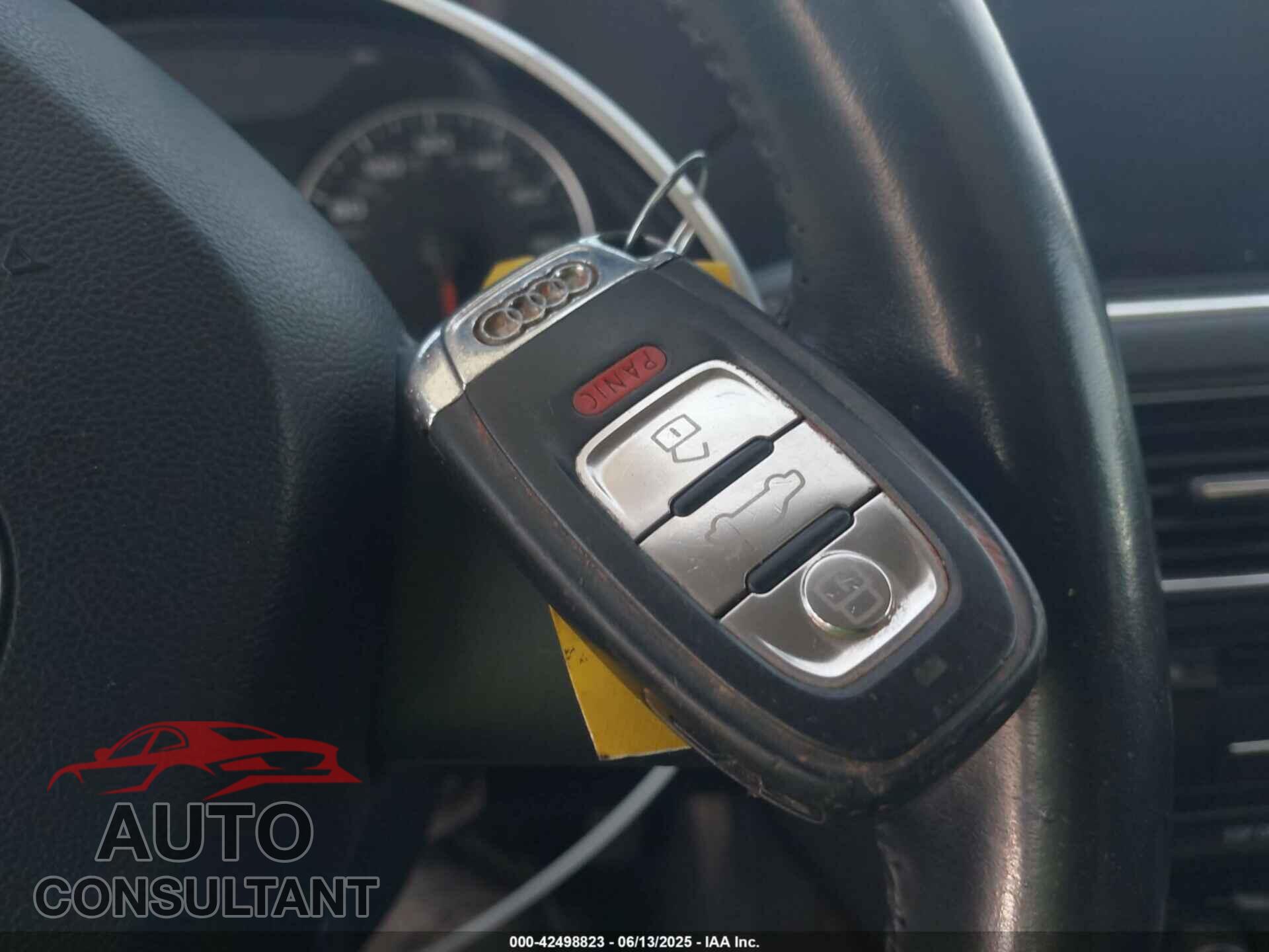 AUDI Q5 2010 - WA1LKAFP1AA003660