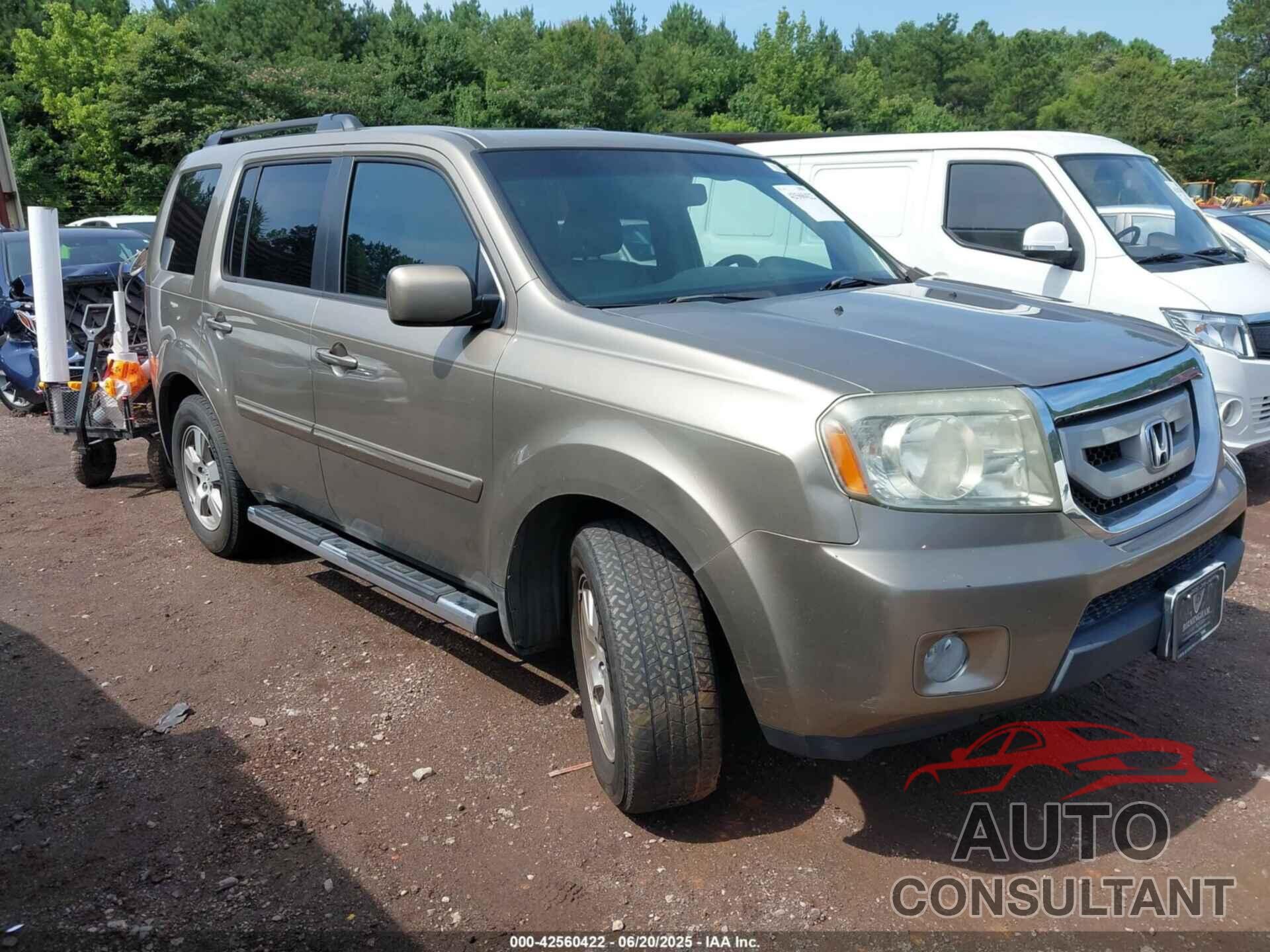 HONDA PILOT 2011 - 5FNYF3H57BB027624