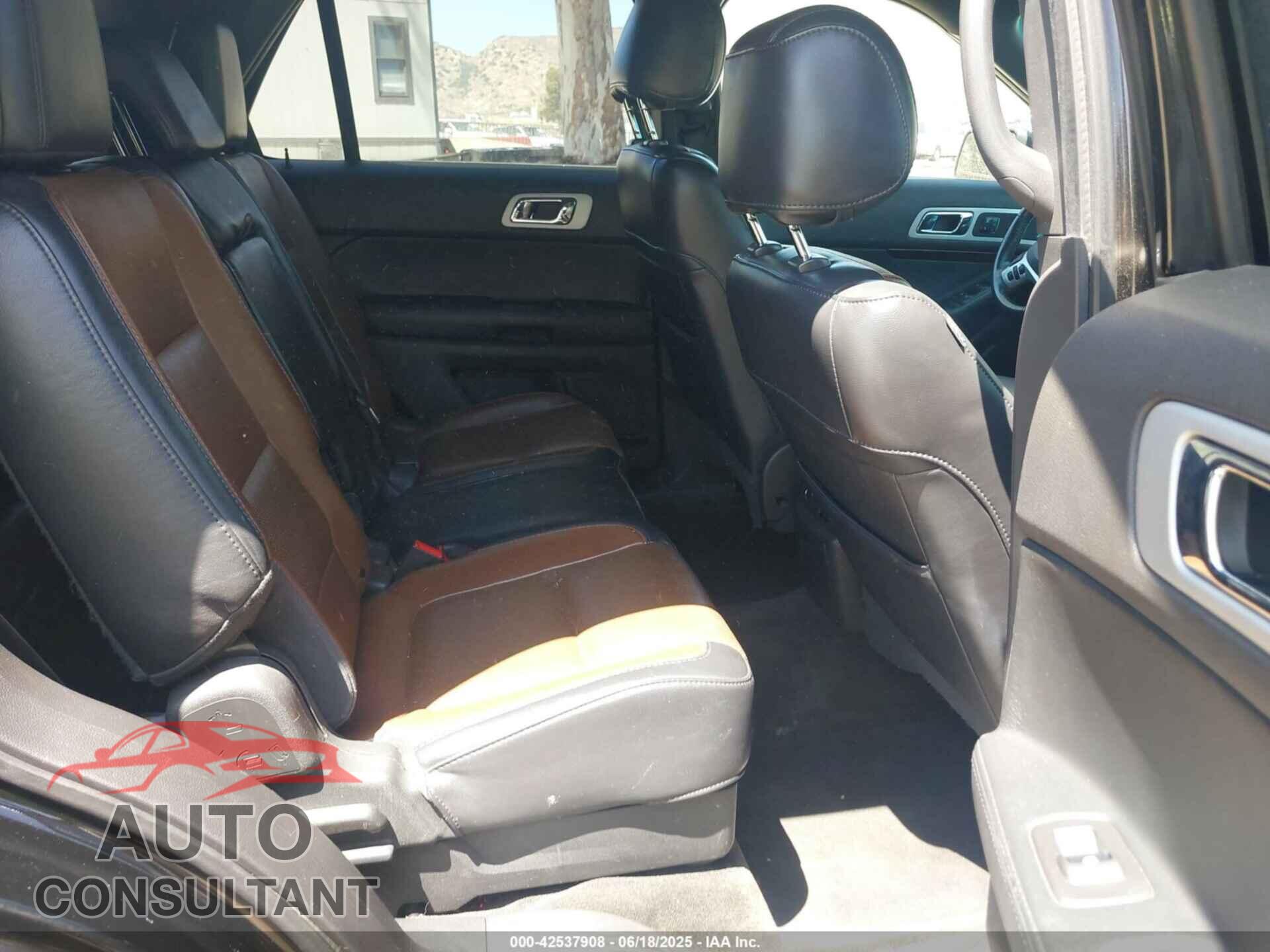 FORD EXPLORER 2011 - 1FMHK7F82BGA87697