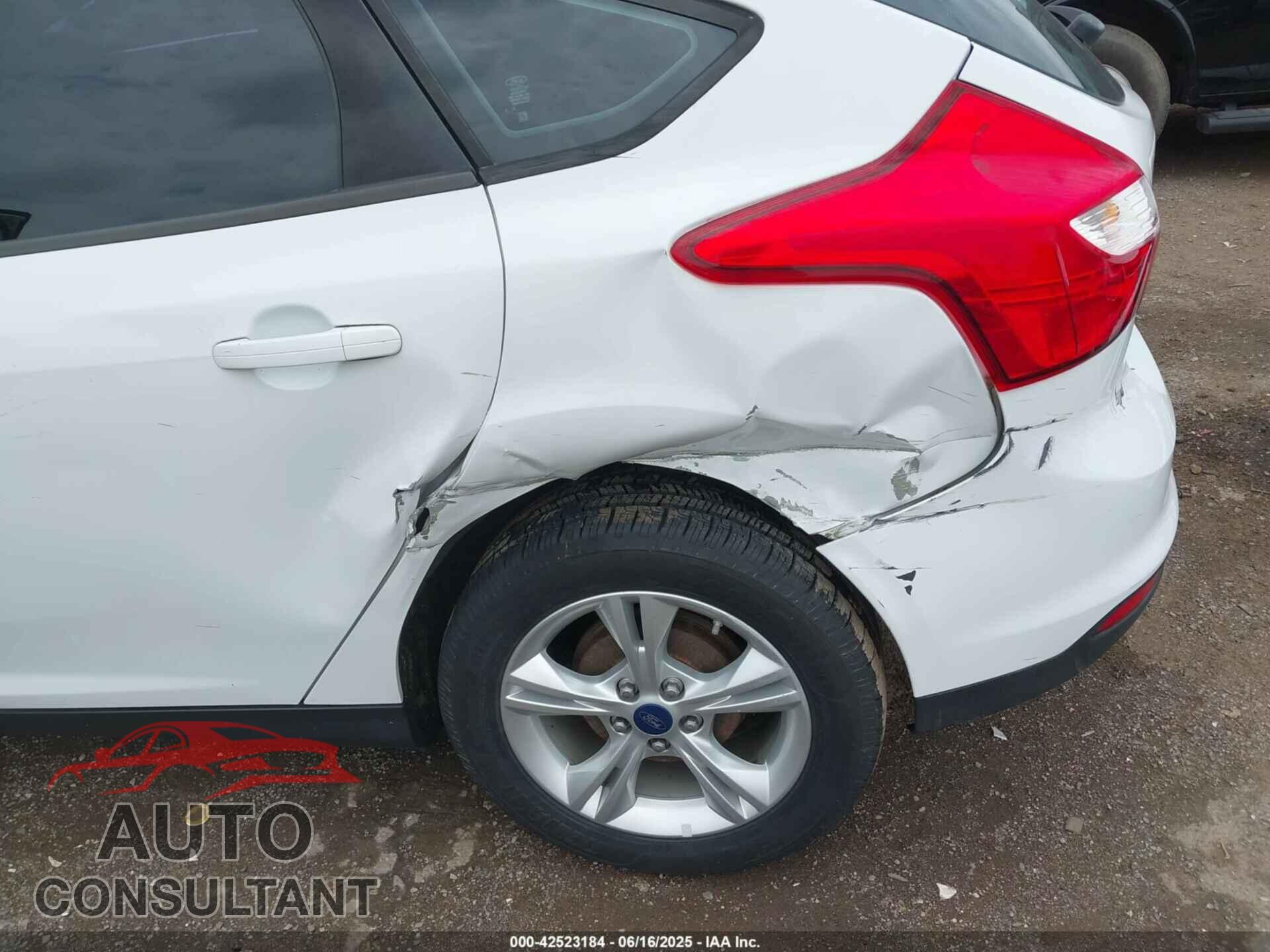 FORD FOCUS 2014 - 1FADP3K22EL306769