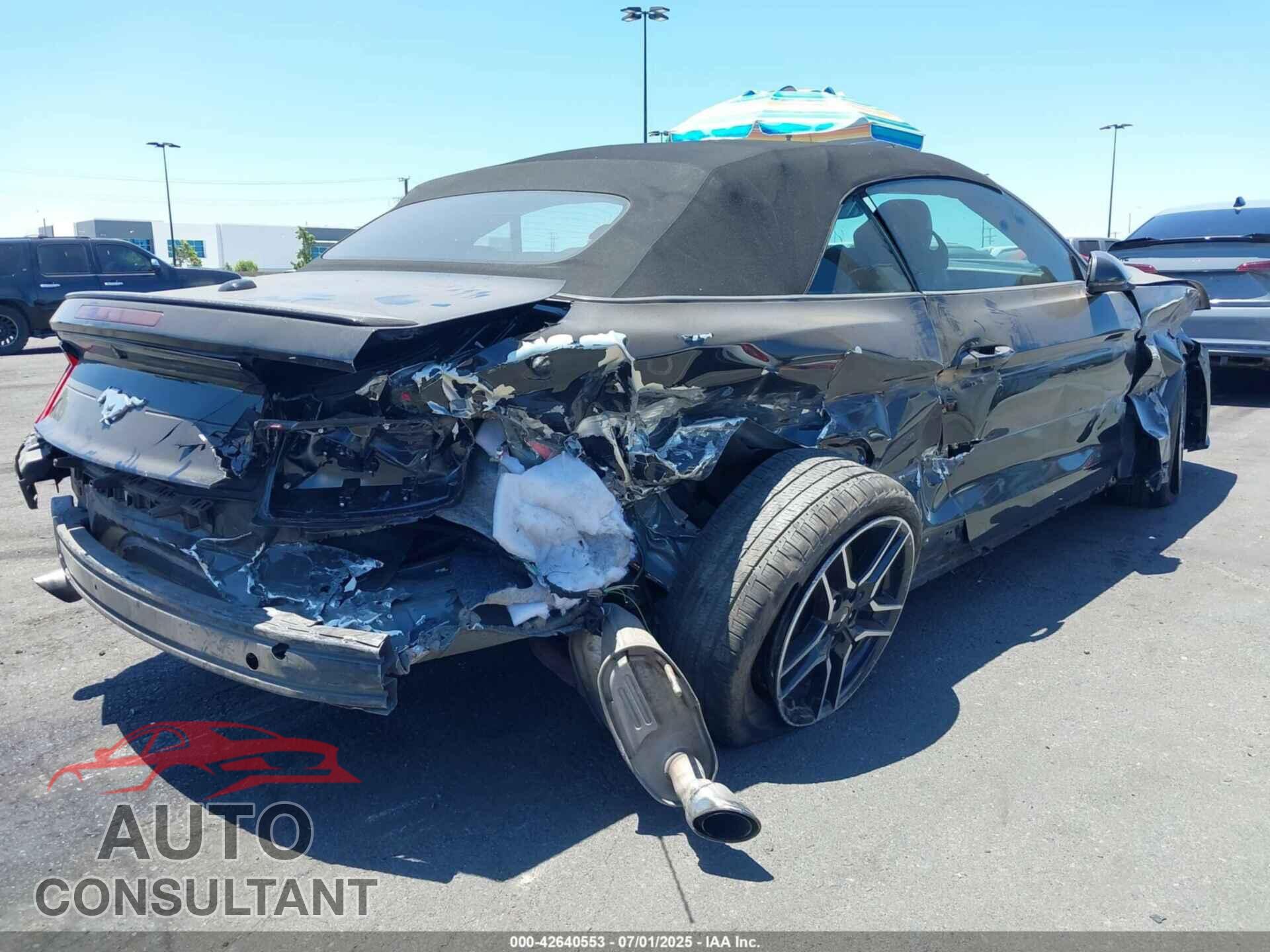 FORD MUSTANG 2018 - 1FATP8UH8J5155140