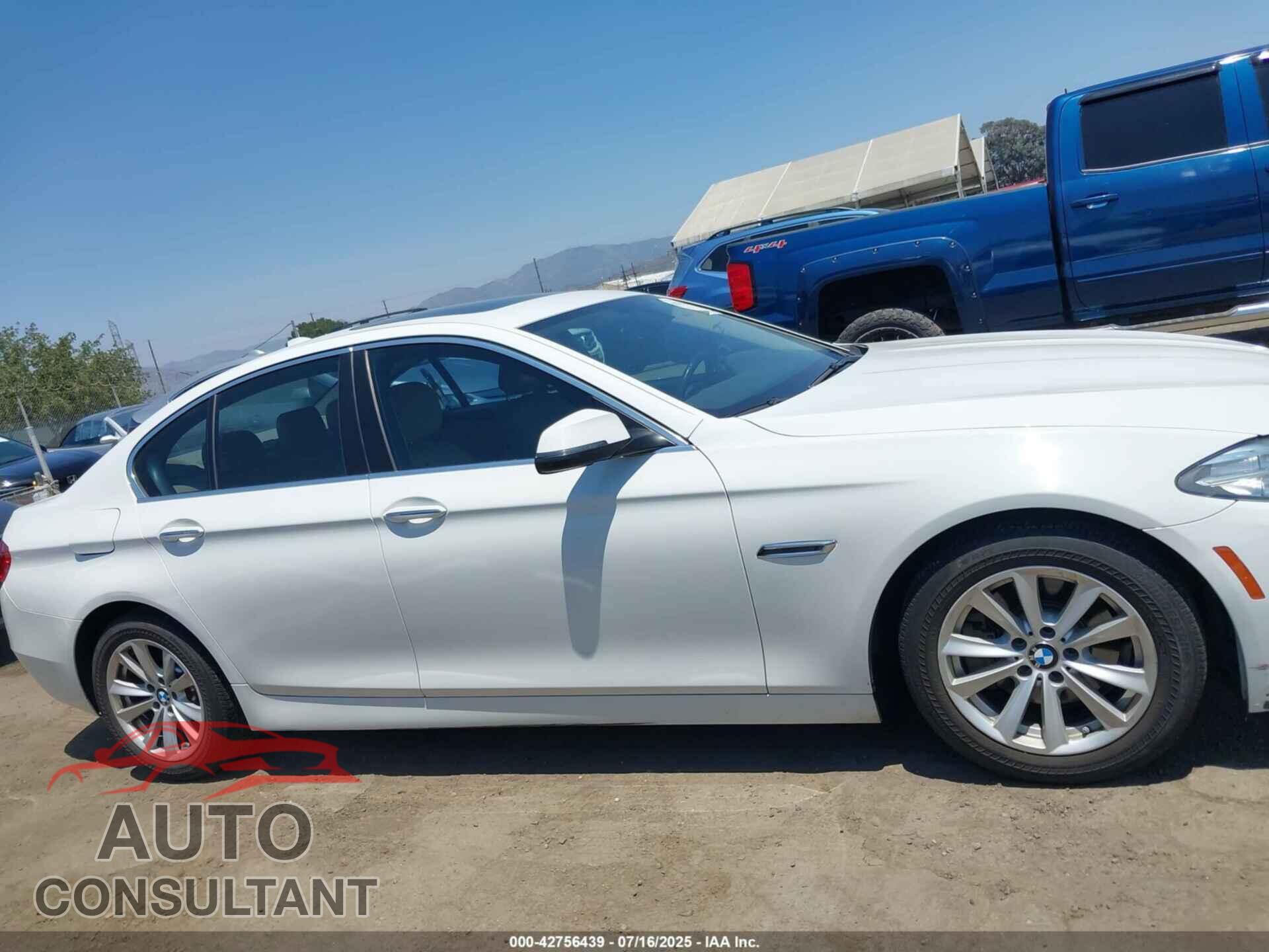 BMW 528I 2015 - WBA5A5C59FD524558