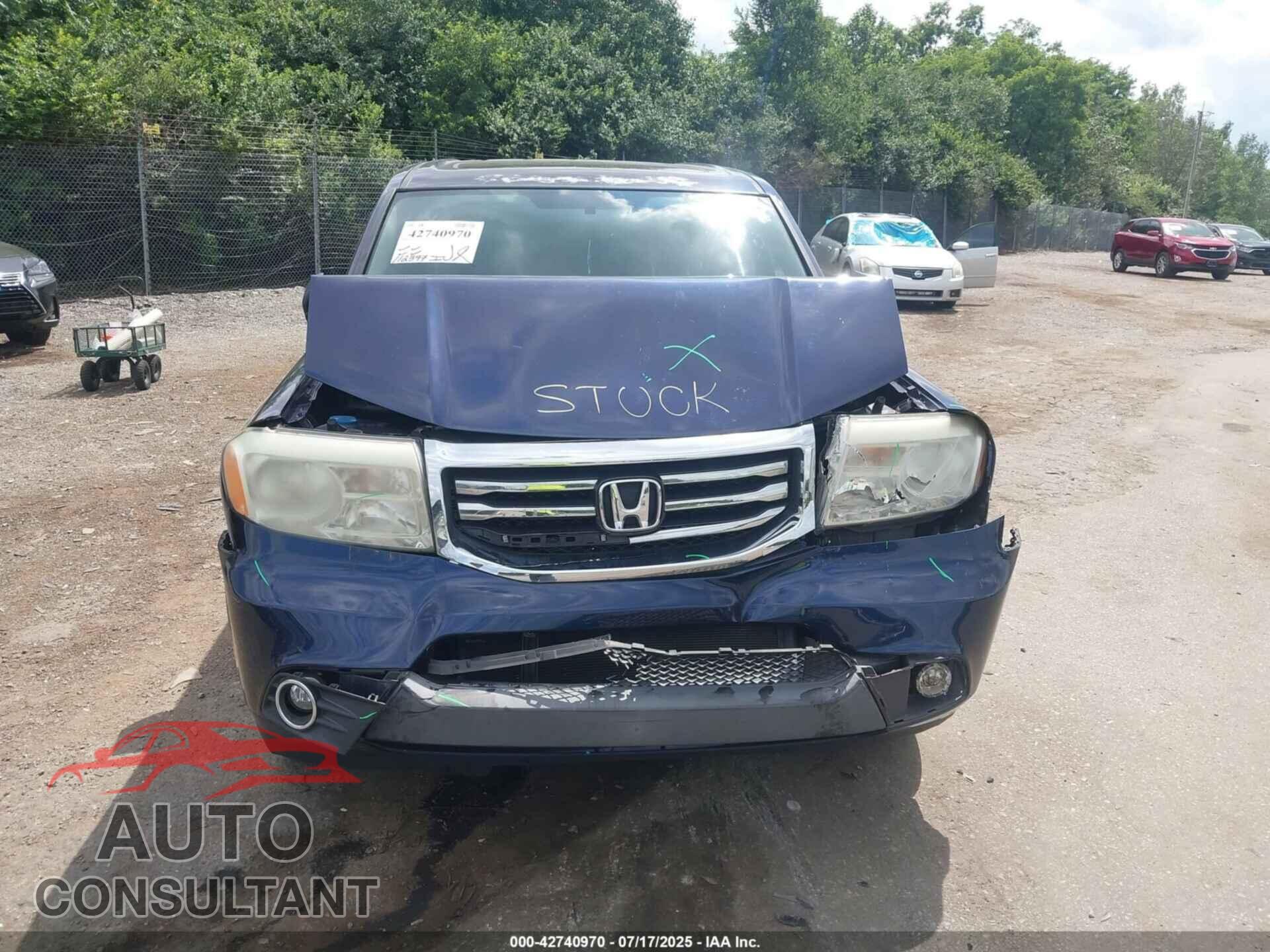HONDA PILOT 2014 - 5FNYF4H74EB025132