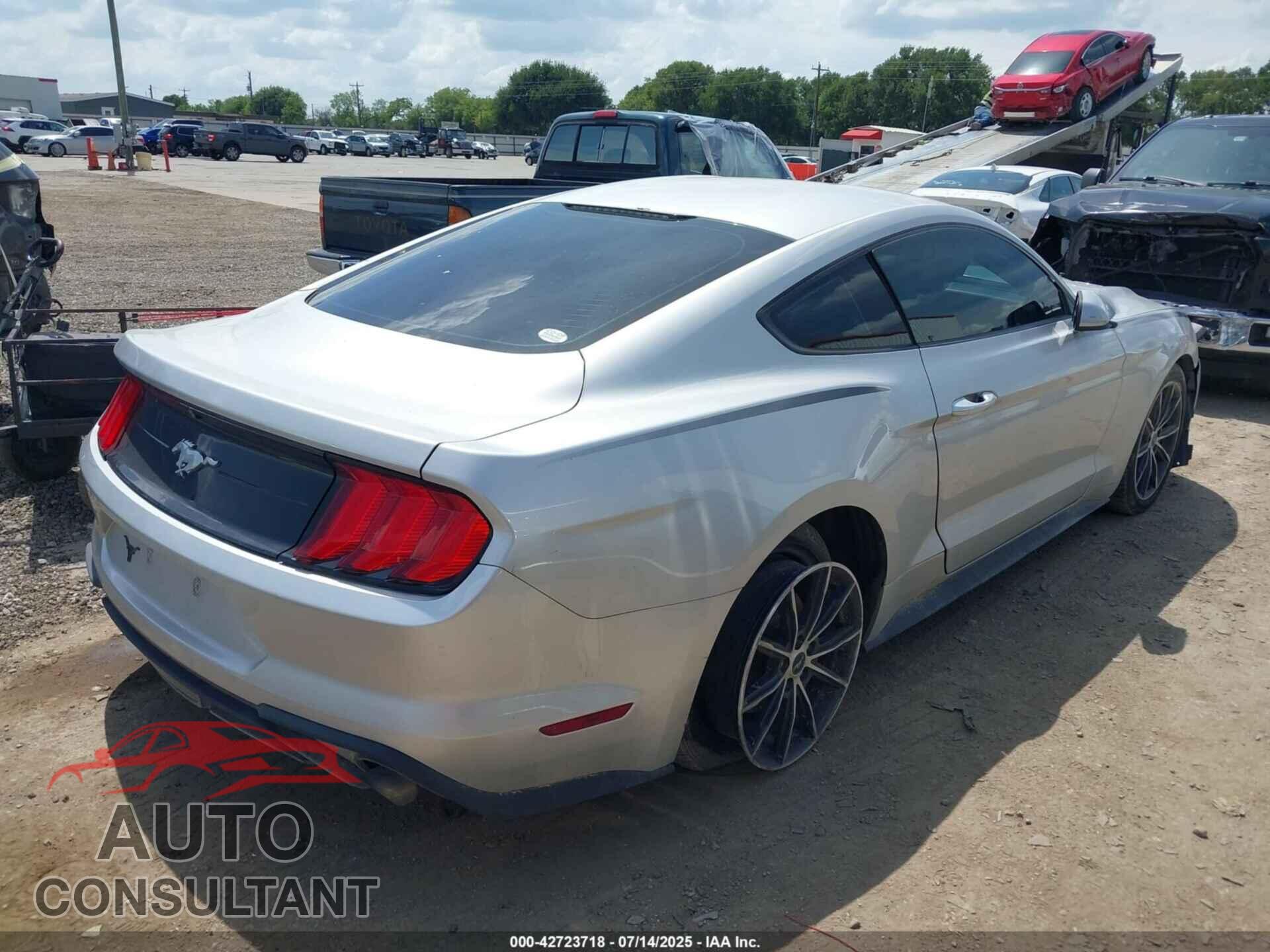 FORD MUSTANG 2018 - 1FA6P8TH9J5128768
