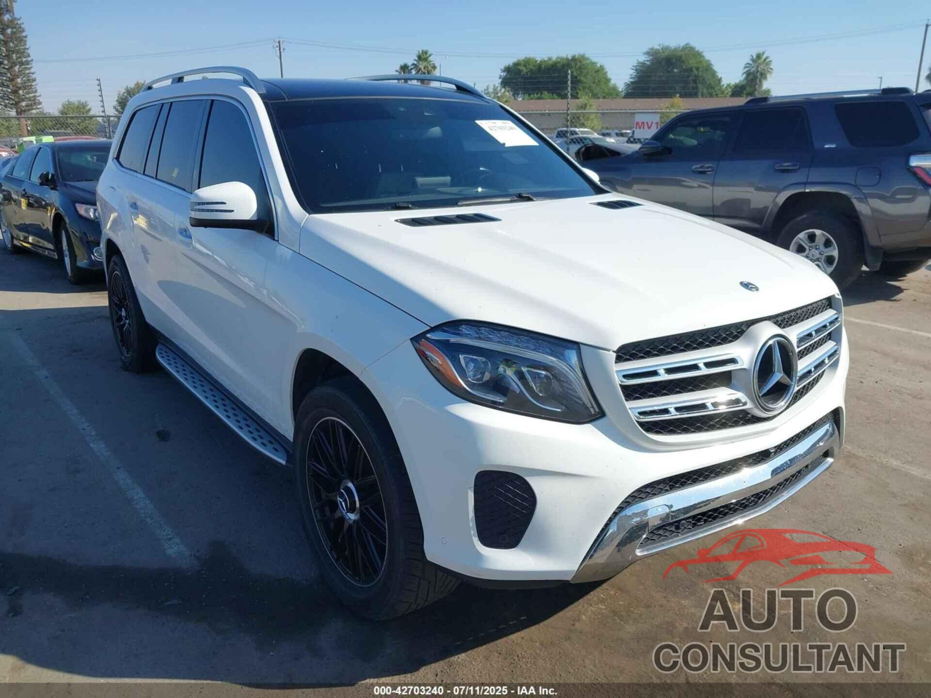 MERCEDES-BENZ GLS 450 2018 - 4JGDF6EE0JB065164