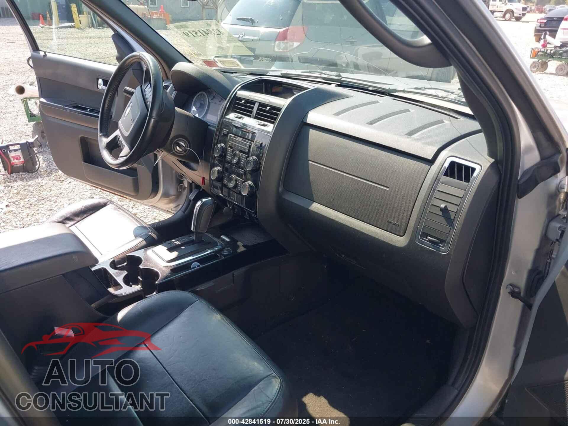 FORD ESCAPE 2011 - 1FMCU0E79BKC61220