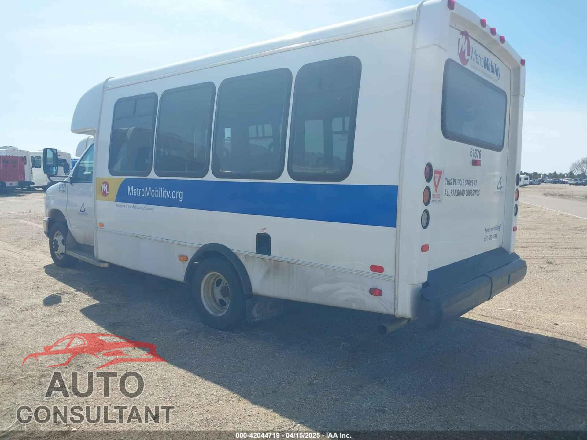 FORD E-450 CUTAWAY 2018 - 1FDFE4FS8JDC33187