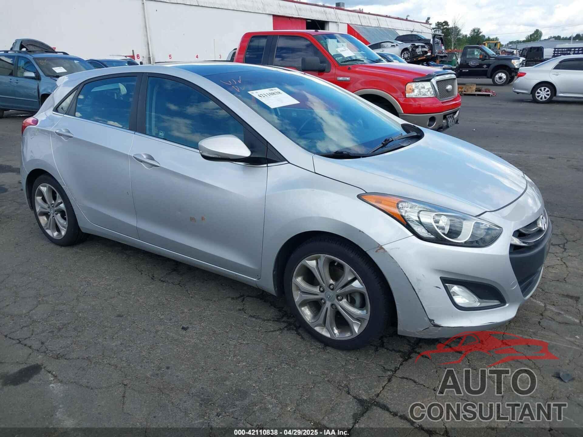 HYUNDAI ELANTRA GT 2013 - KMHD35LE0DU114149