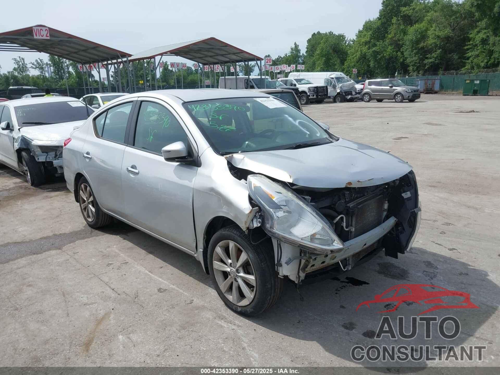 NISSAN VERSA 2015 - 3N1CN7AP6FL907823