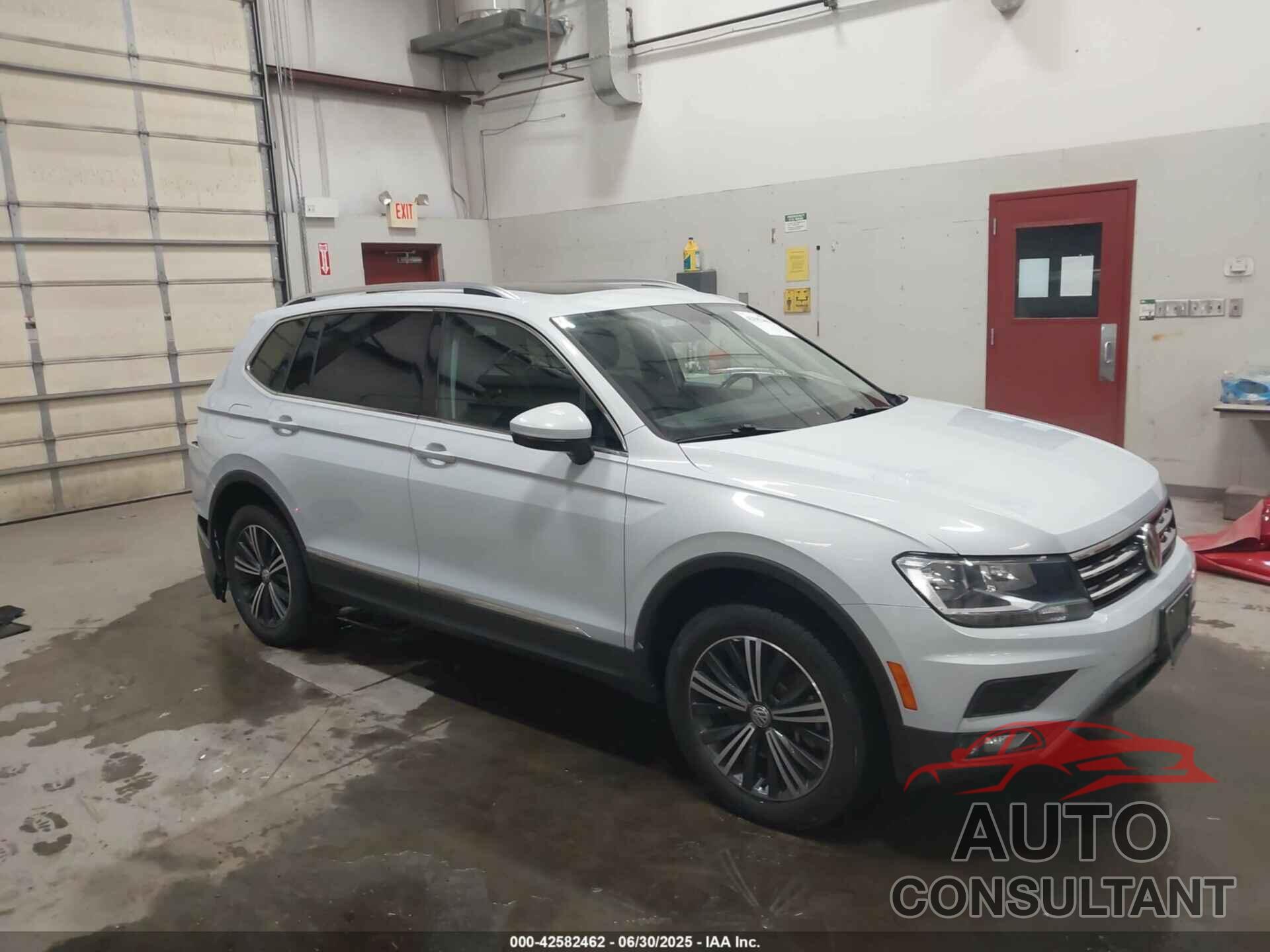 VOLKSWAGEN TIGUAN 2019 - 3VV2B7AX6KM051866
