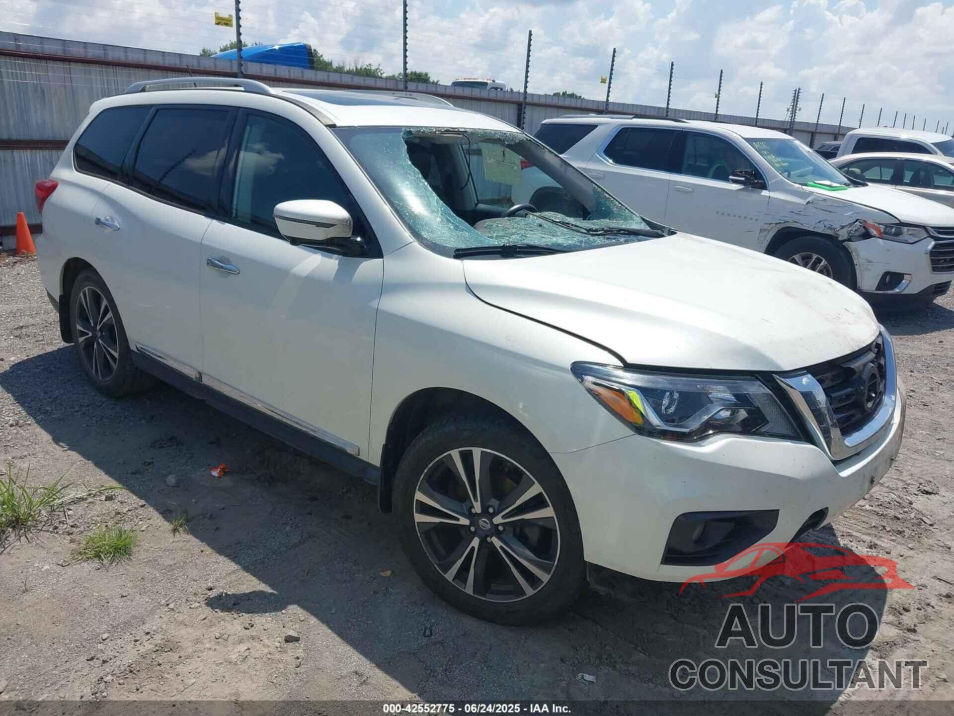 NISSAN PATHFINDER 2017 - 5N1DR2MM0HC633118