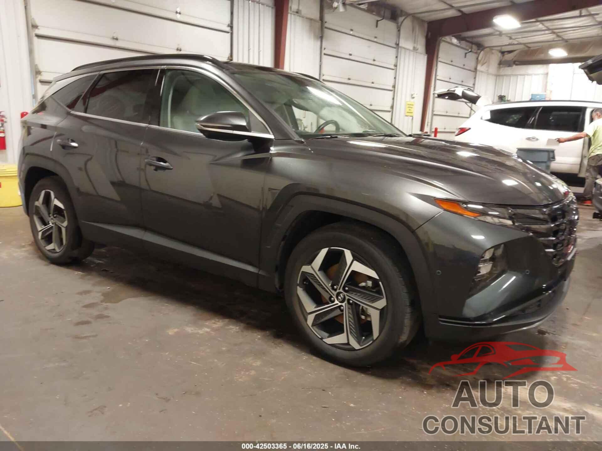 HYUNDAI TUCSON 2022 - 5NMJE3AE8NH025074