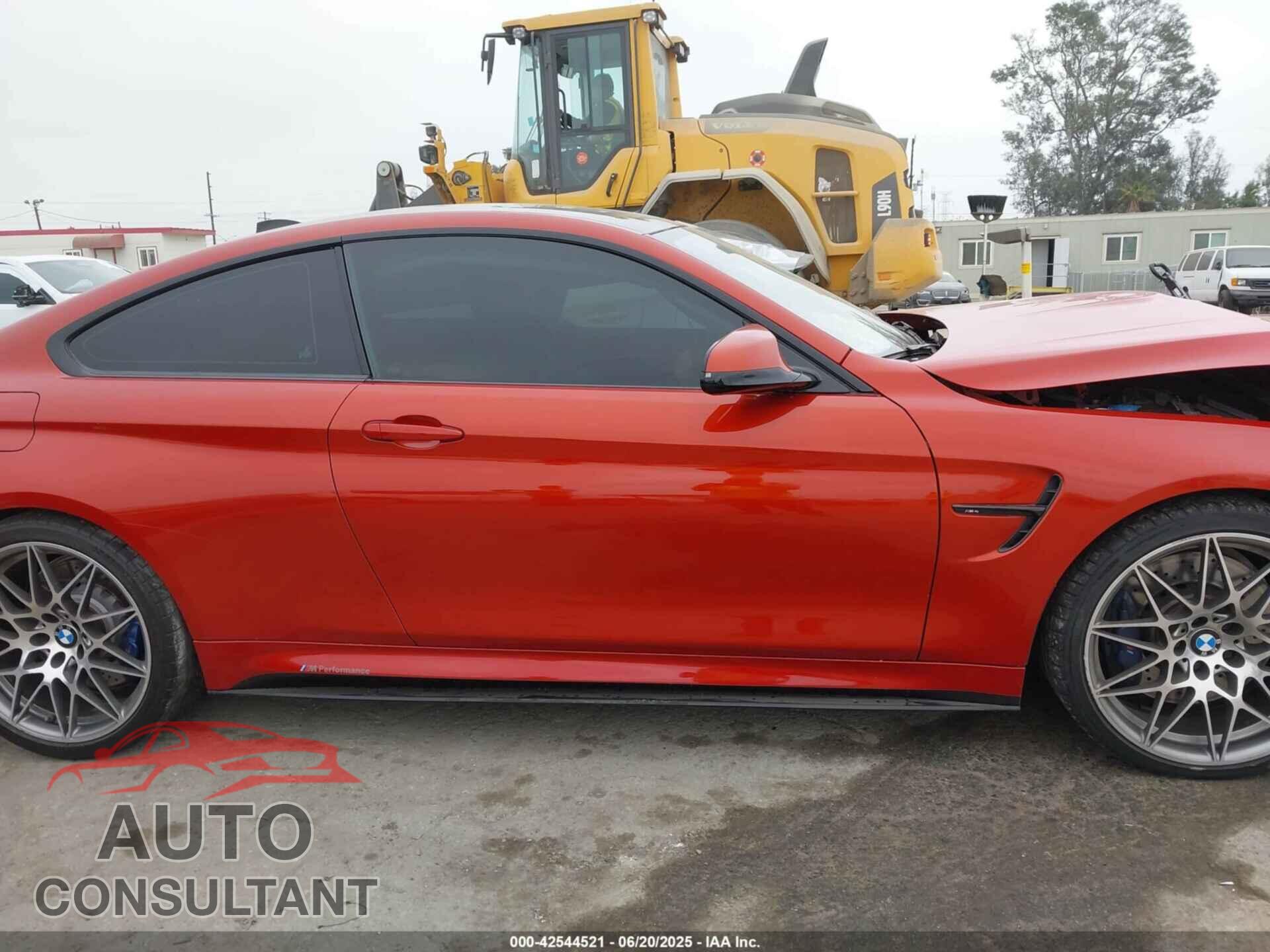 BMW M4 2017 - WBS3R9C51HK709429