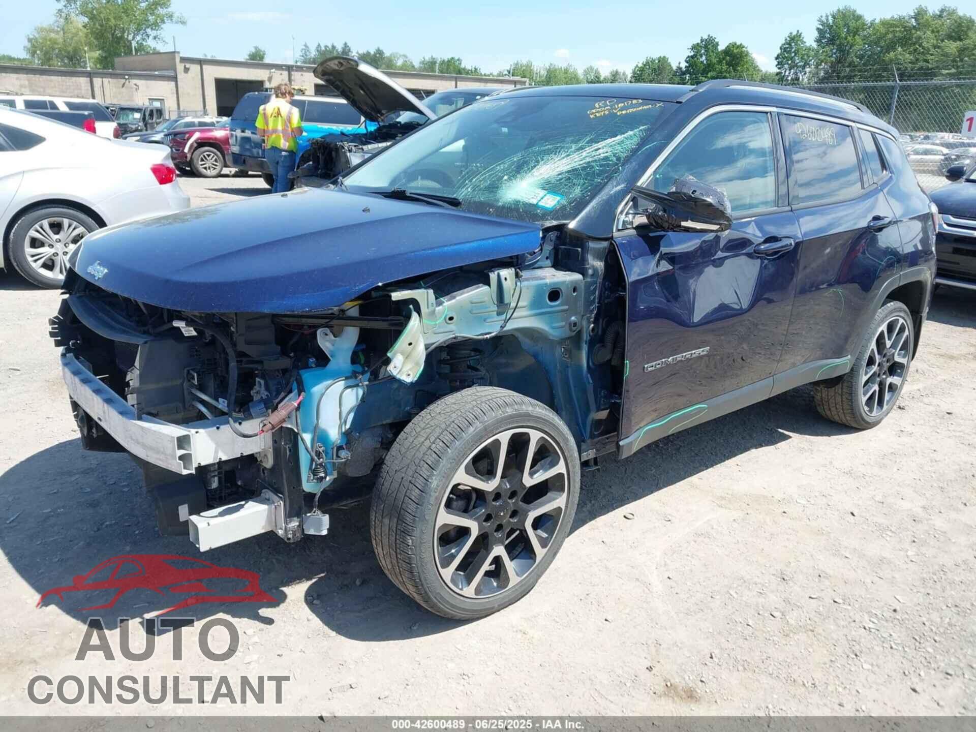 JEEP COMPASS 2018 - 3C4NJDCB8JT147811