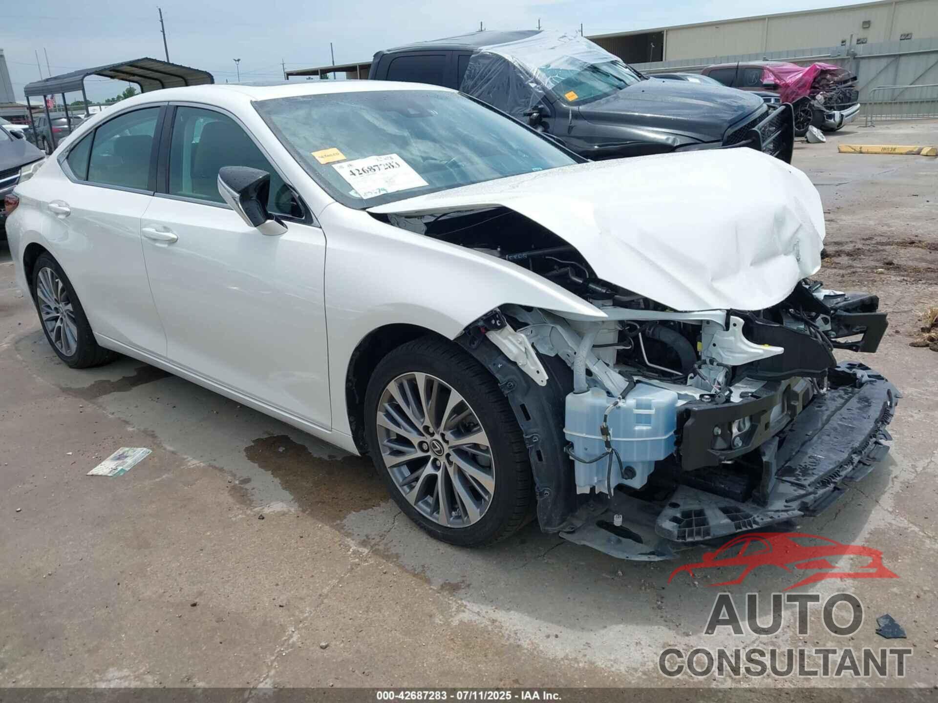 LEXUS ES 350 2021 - 58ADZ1B15MU102156