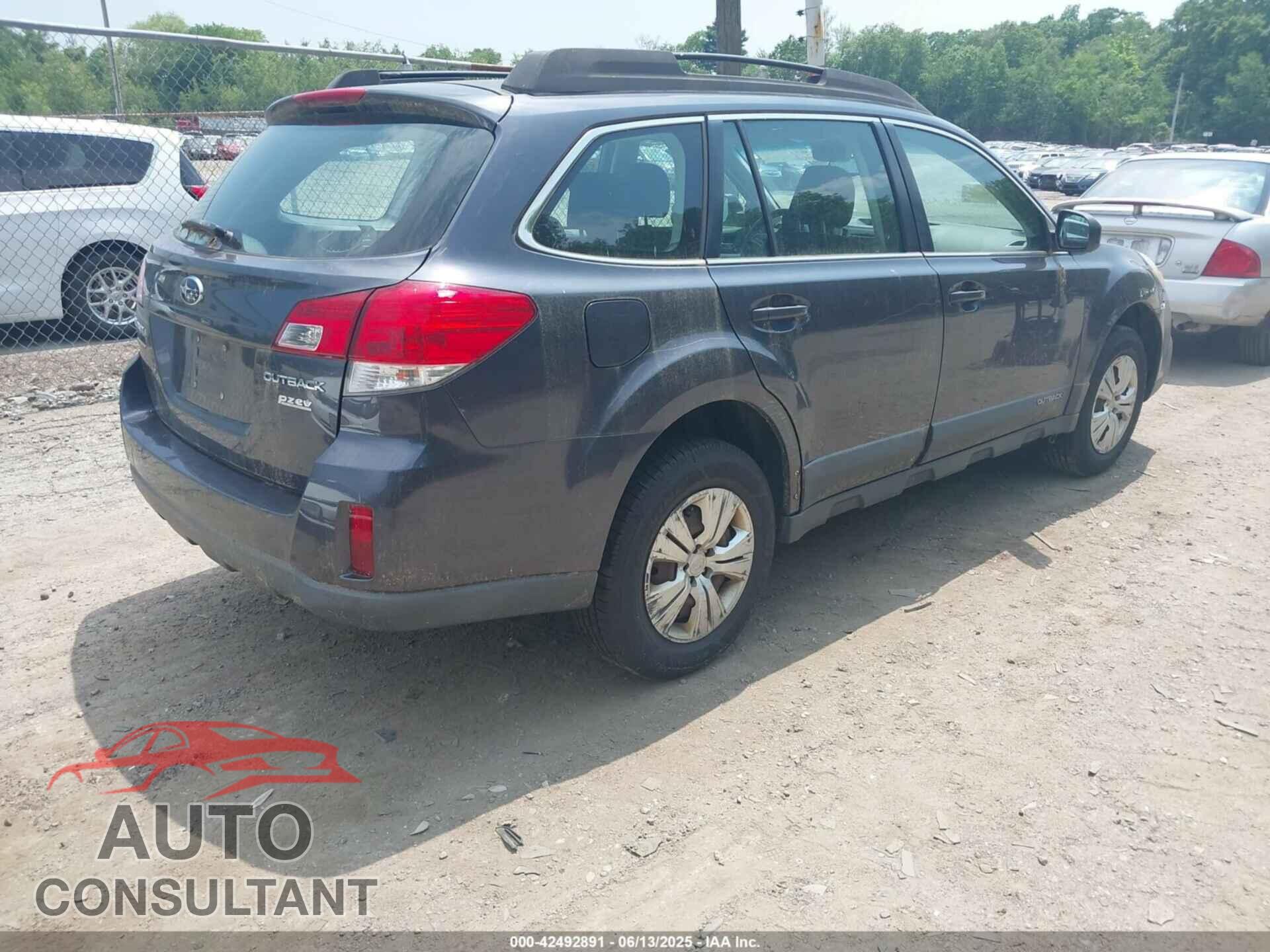SUBARU OUTBACK 2013 - 4S4BRBAC4D3265152