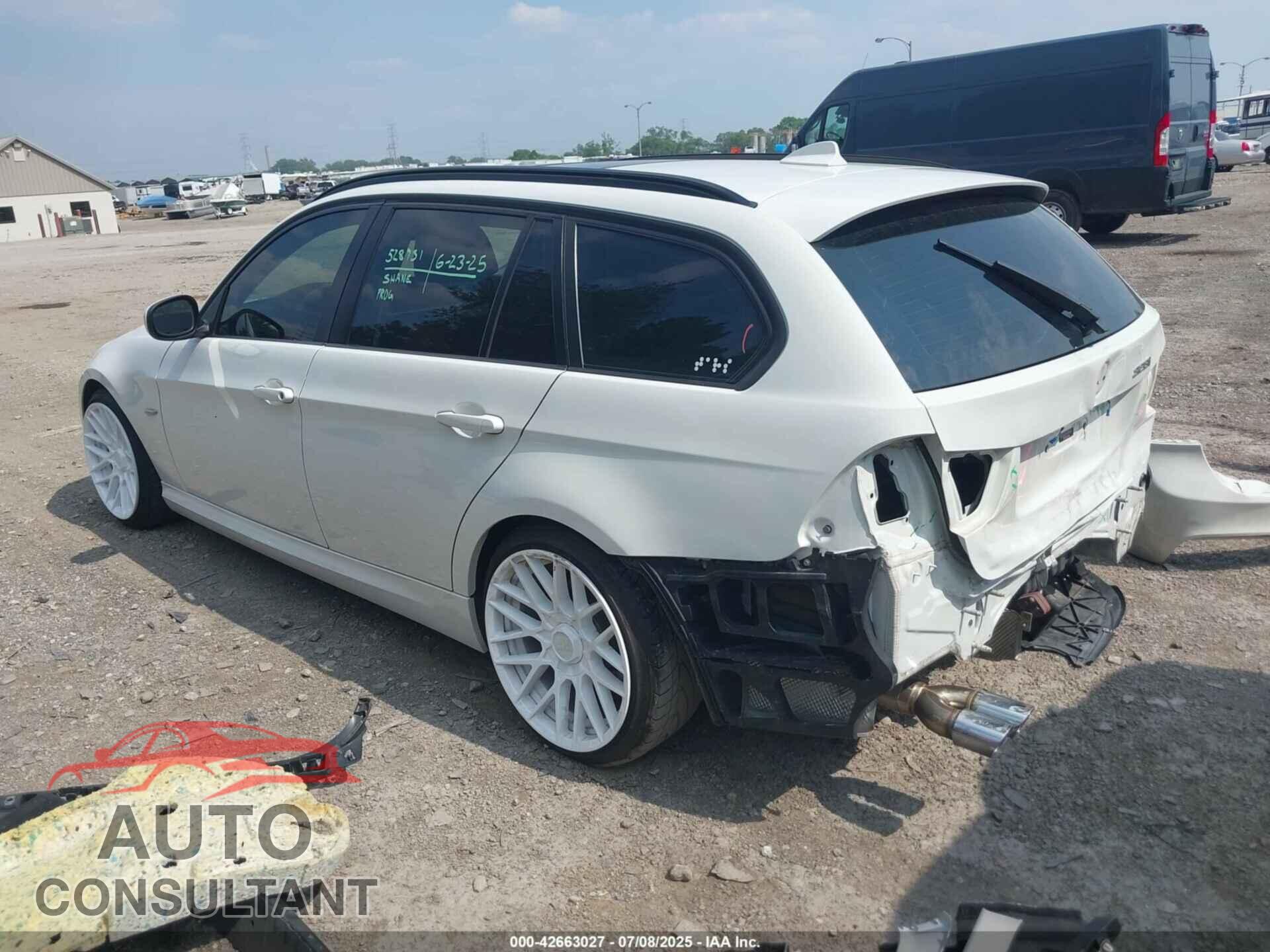 BMW 328I 2012 - WBAUT9C55CA192399