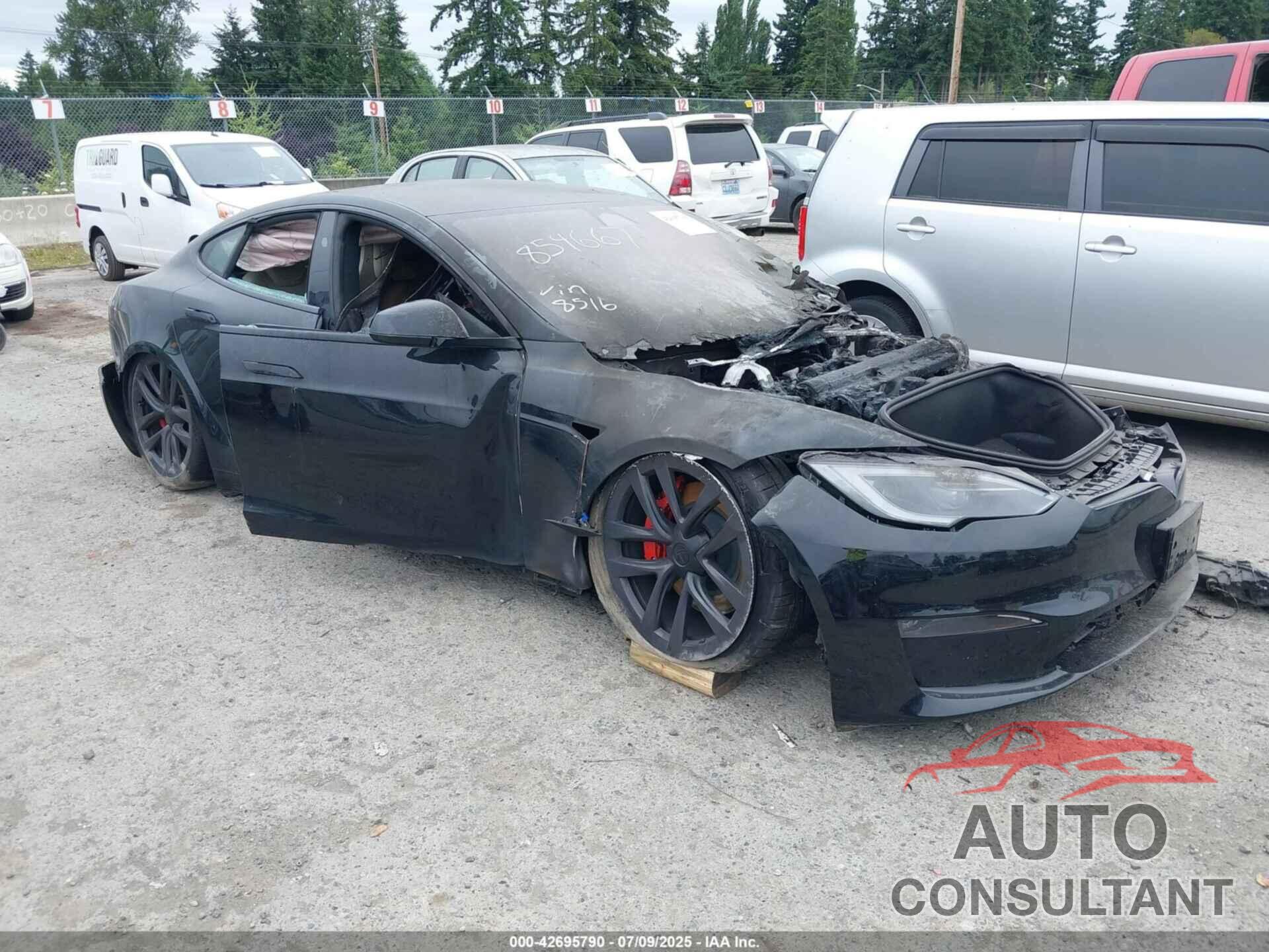 TESLA MODEL S 2024 - 5YJSA1E64RF542130