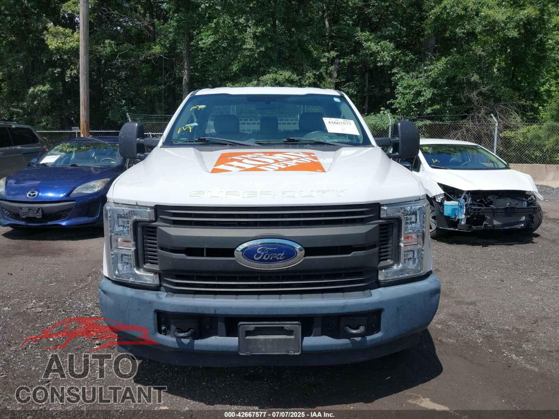 FORD F-250 2018 - 1FDBF2A69JEC26995