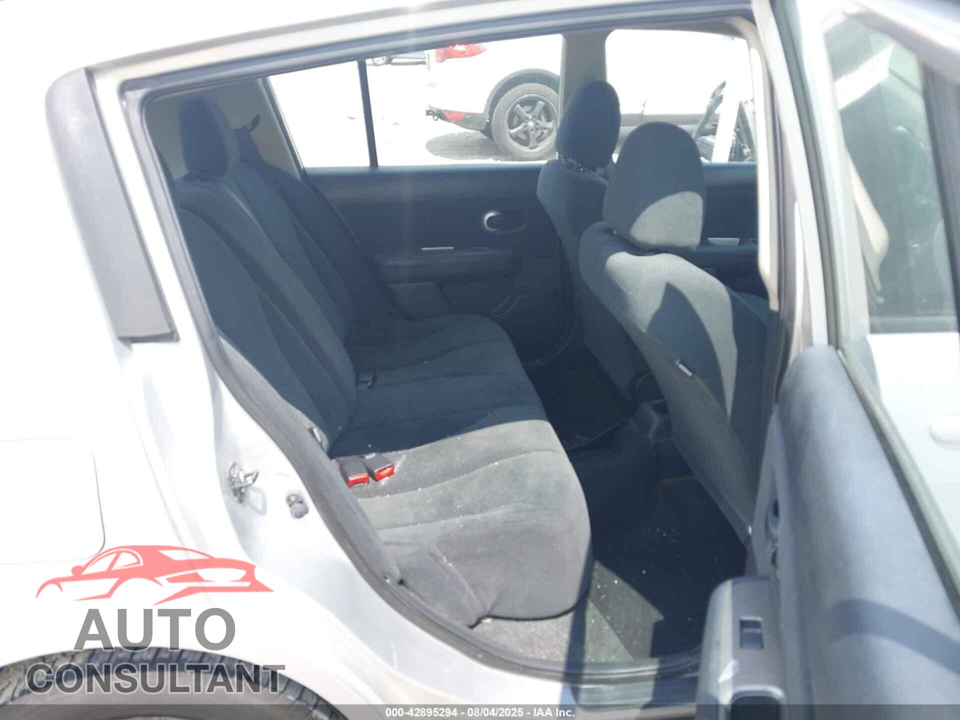 NISSAN VERSA 2011 - 3N1BC1CP6BL408025