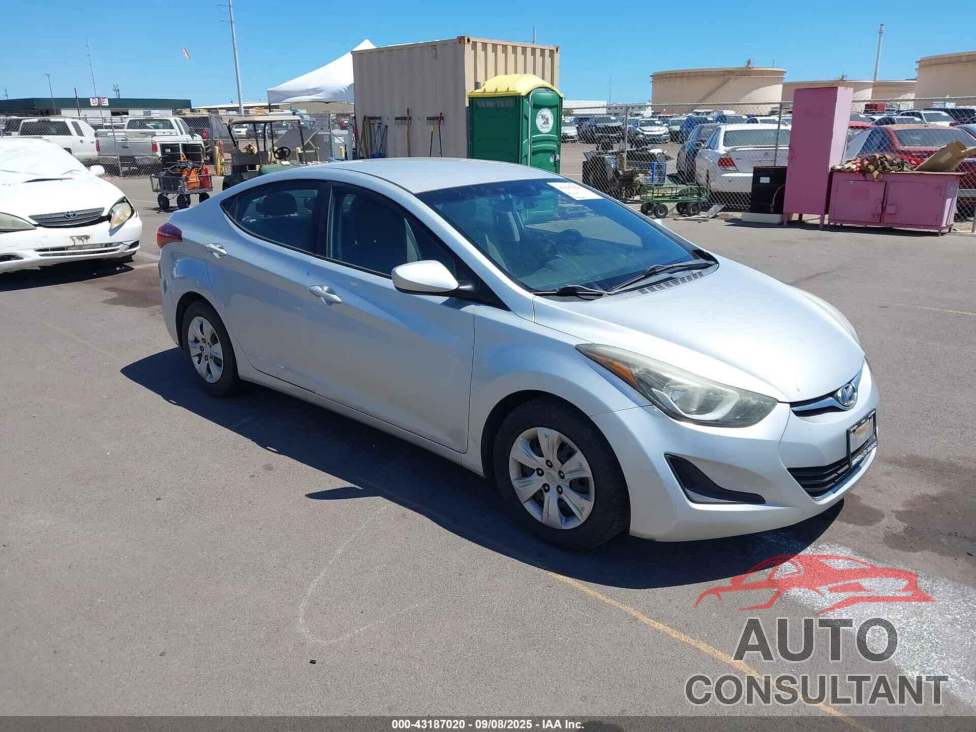 HYUNDAI ELANTRA 2016 - 5NPDH4AE1GH730282